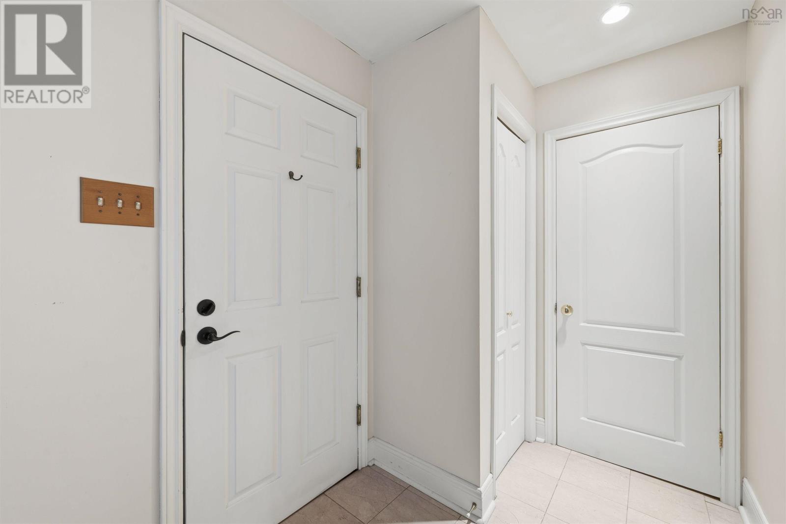 5 1049 South Park Street, Halifax, Nova Scotia  B3H 2W5 - Photo 5 - 202528410