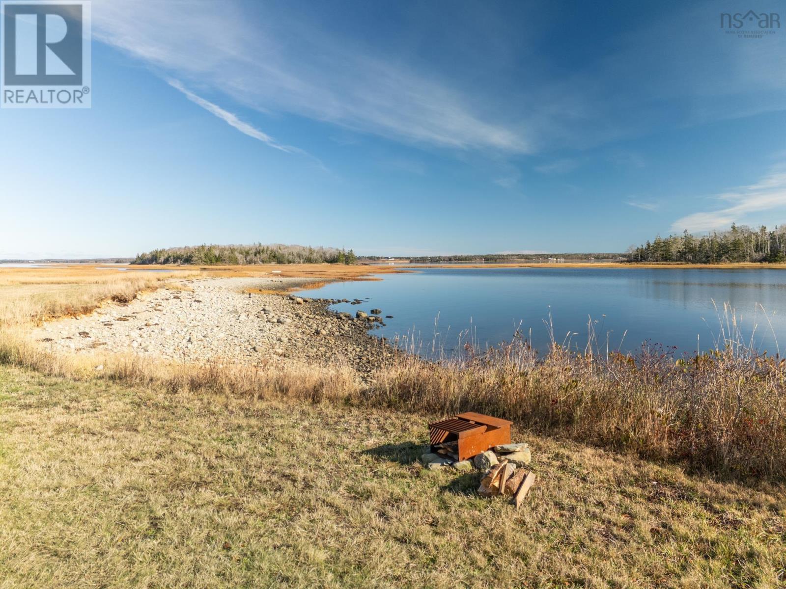 911 Highway 335, West Pubnico, Nova Scotia  B0W 3S0 - Photo 13 - 202528411