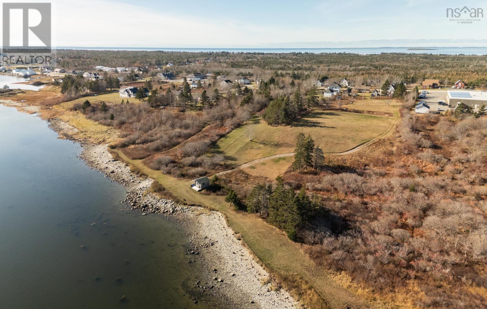 911 Highway 335, West Pubnico, Nova Scotia  B0W 3S0 - Photo 16 - 202528411