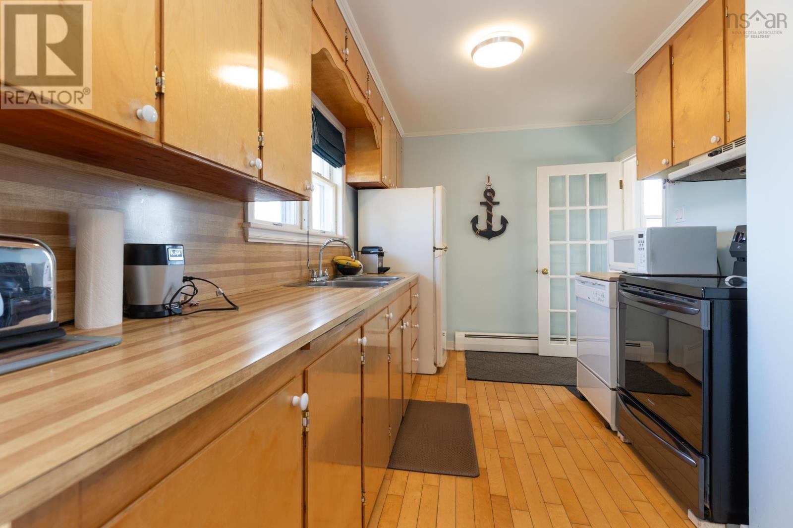 911 Highway 335, West Pubnico, Nova Scotia  B0W 3S0 - Photo 25 - 202528411