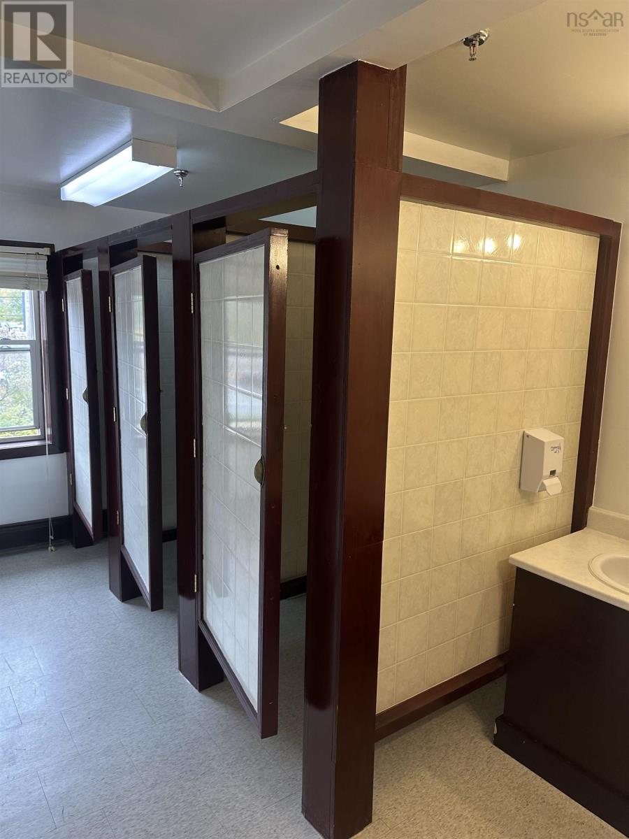 100 Kings Road, Sydney, Nova Scotia  B1S 1A1 - Photo 19 - 202528428