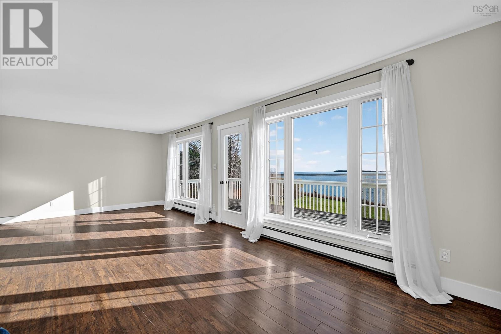 7715 Gabarus Highway Highway, Gabarus, Nova Scotia  B1K 2A7 - Photo 16 - 202528465