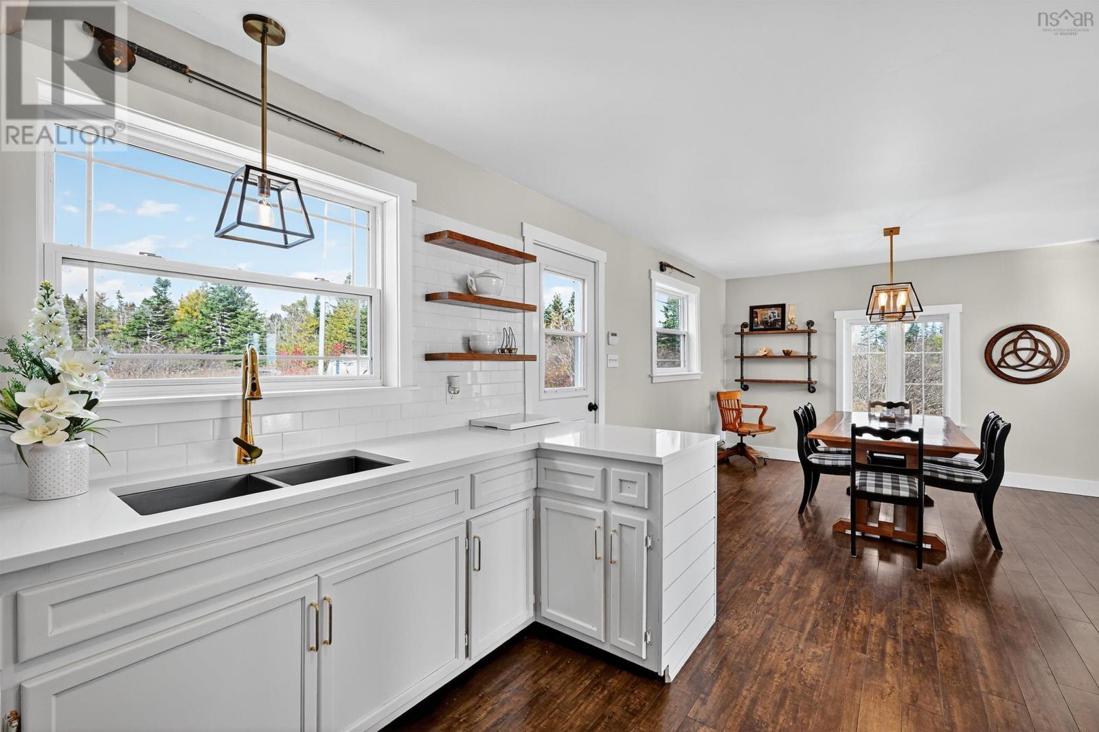 7715 Gabarus Highway Highway, Gabarus, Nova Scotia  B1K 2A7 - Photo 3 - 202528465