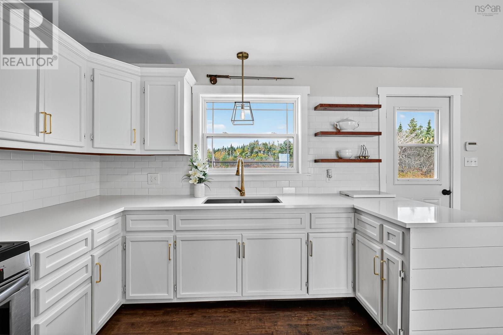 7715 Gabarus Highway Highway, Gabarus, Nova Scotia  B1K 2A7 - Photo 6 - 202528465