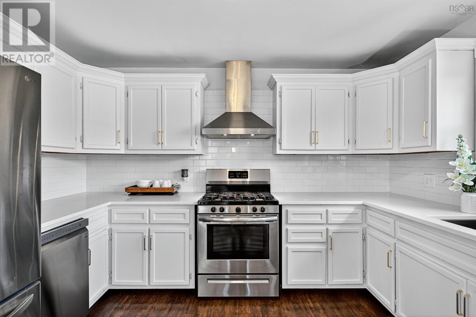 7715 Gabarus Highway Highway, Gabarus, Nova Scotia  B1K 2A7 - Photo 9 - 202528465