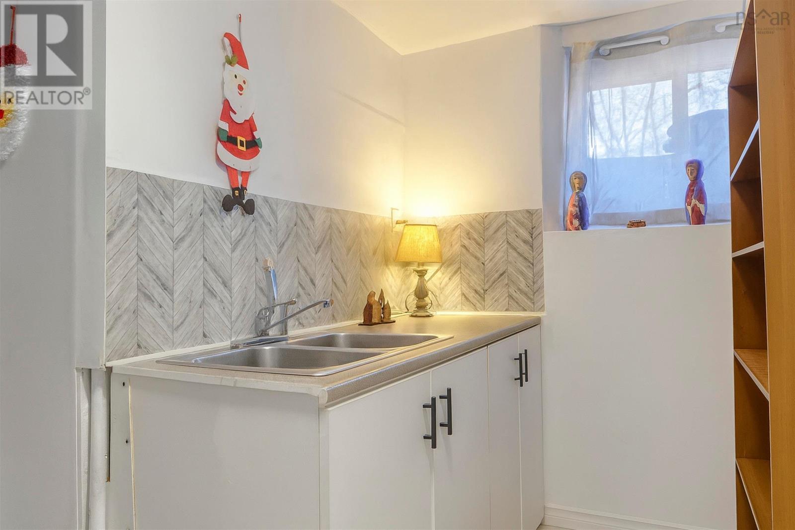 32 Common Street, Sydney, Nova Scotia  B1P 3L1 - Photo 22 - 202528477