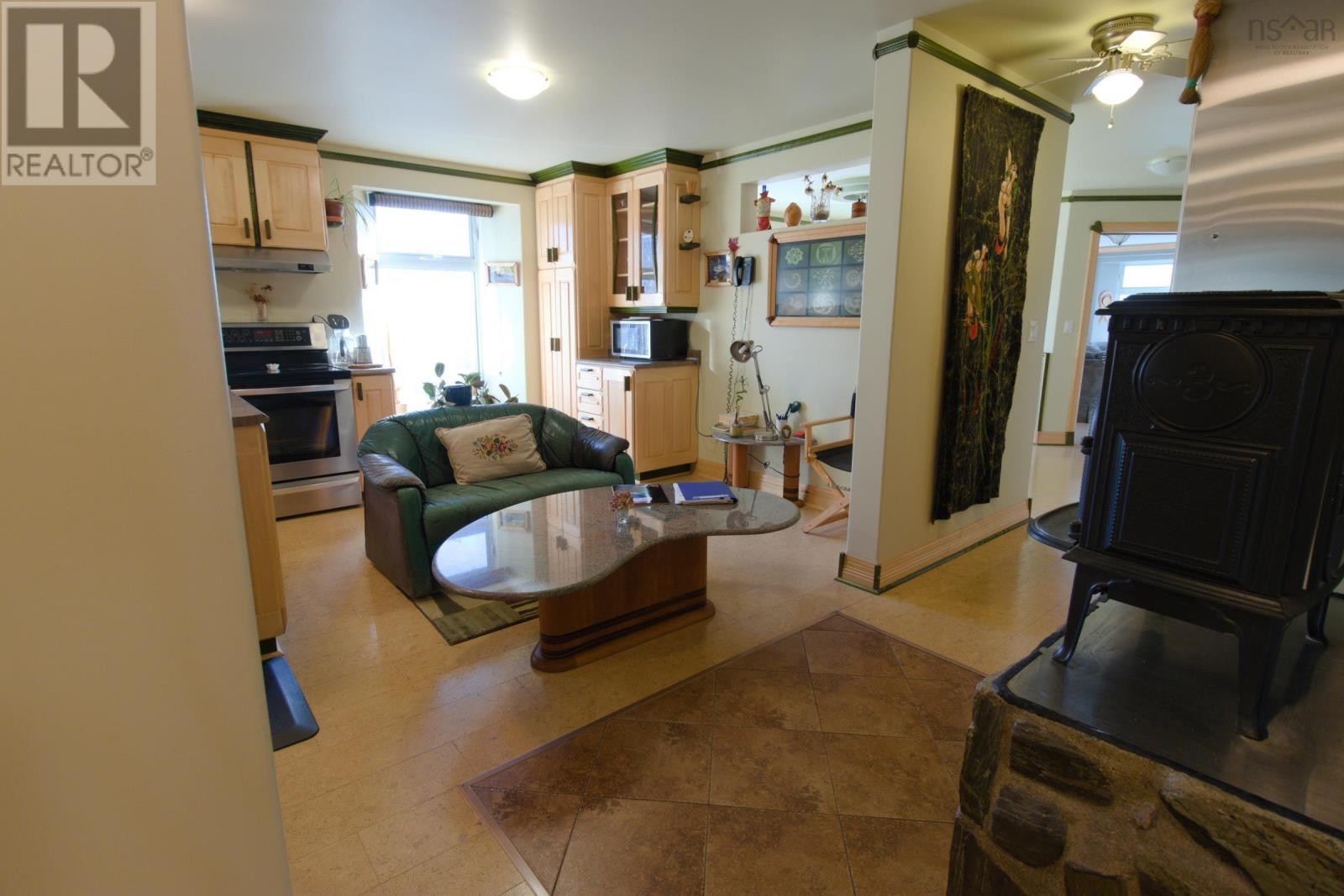 516 Burgess Mountain Road, Woodville, Nova Scotia  B0P 1G0 - Photo 16 - 202528486