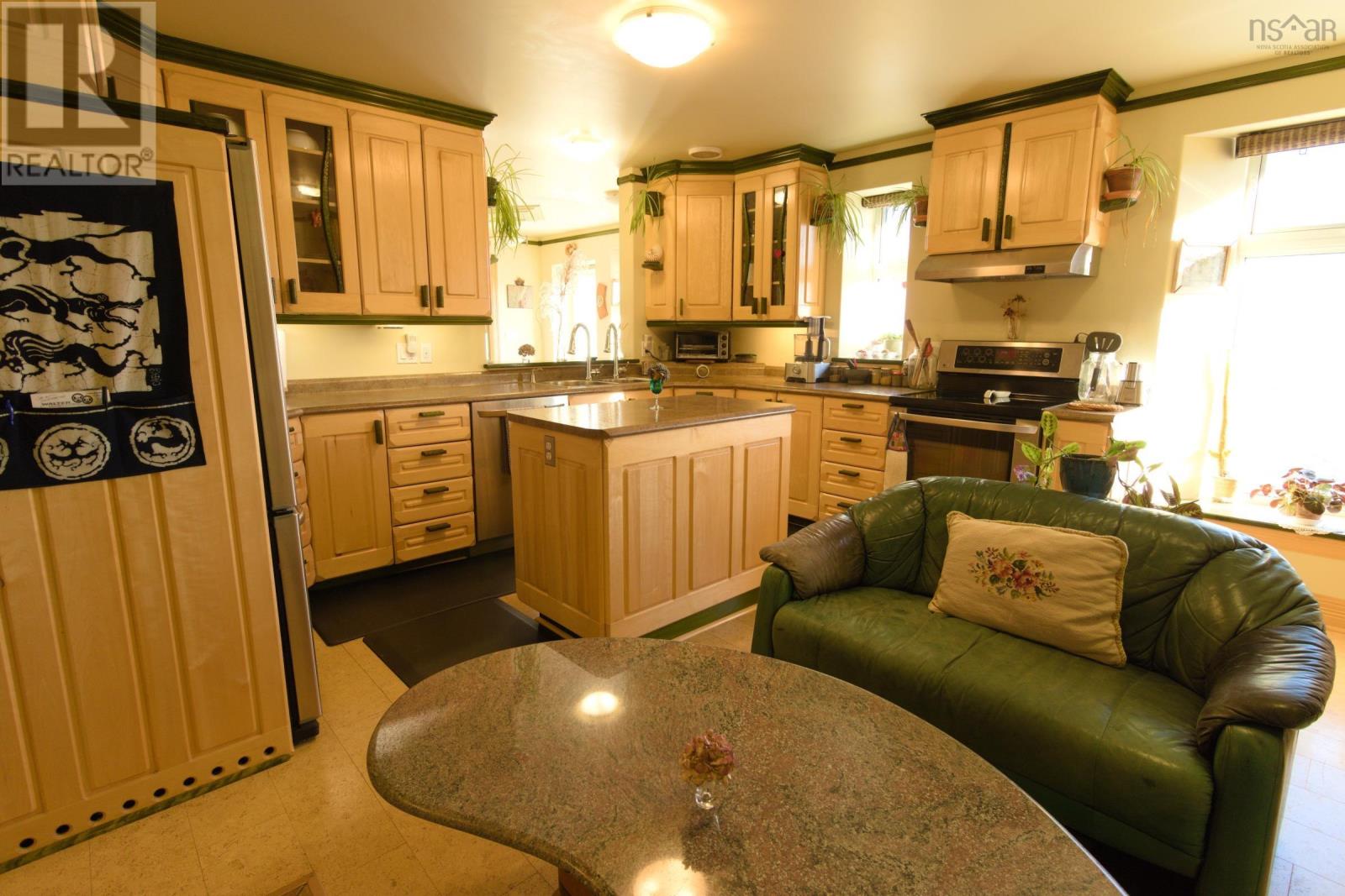 516 Burgess Mountain Road, Woodville, Nova Scotia  B0P 1G0 - Photo 17 - 202528486