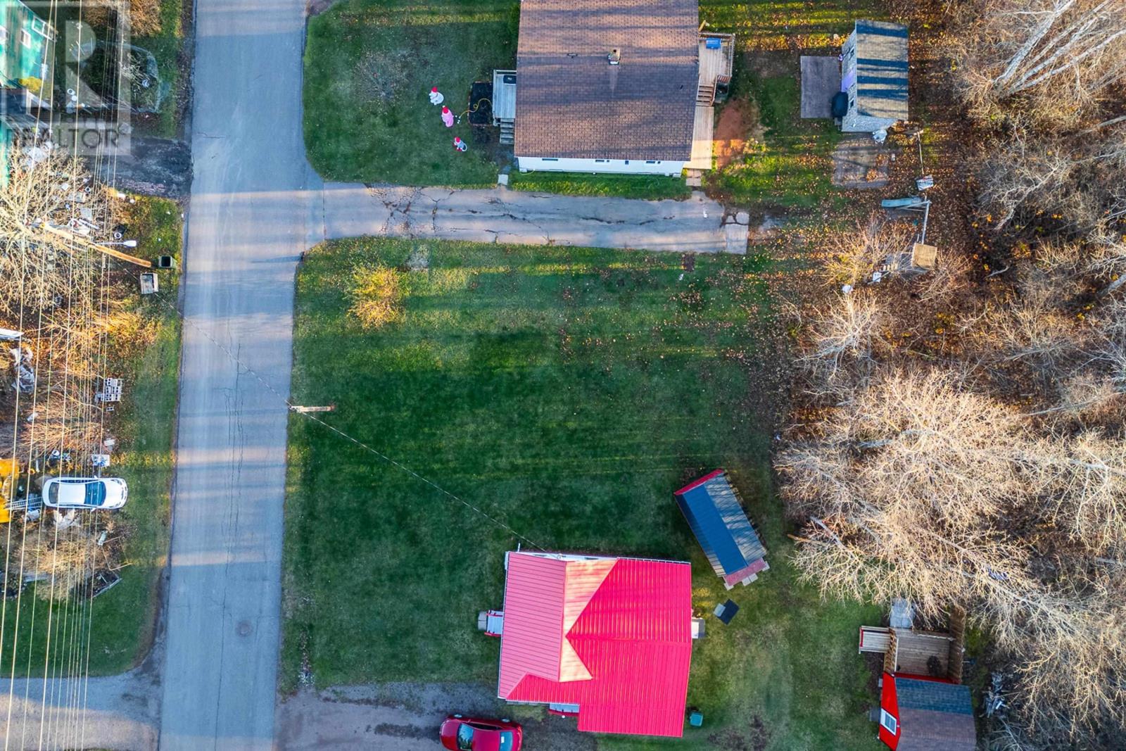 141 Cordova Street, Amherst, Nova Scotia  B4H 2K9 - Photo 4 - 202528527