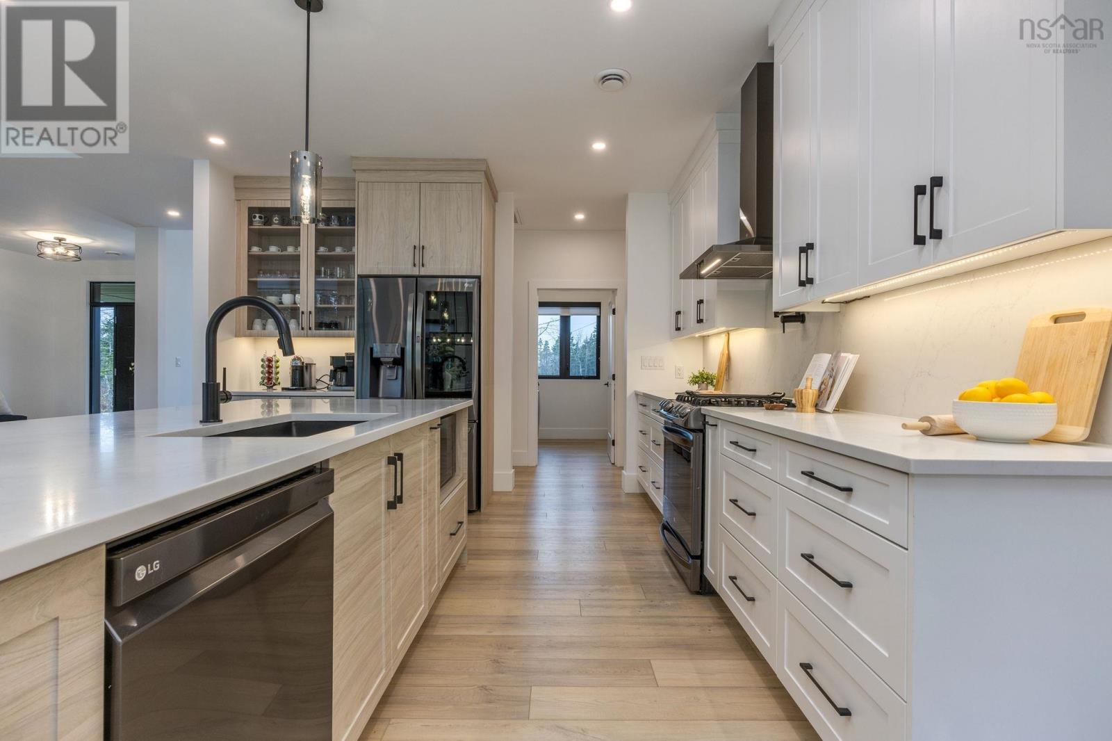 64 Shady Vista Drive, Hatchet Lake, Nova Scotia  B3T 1V4 - Photo 10 - 202528560