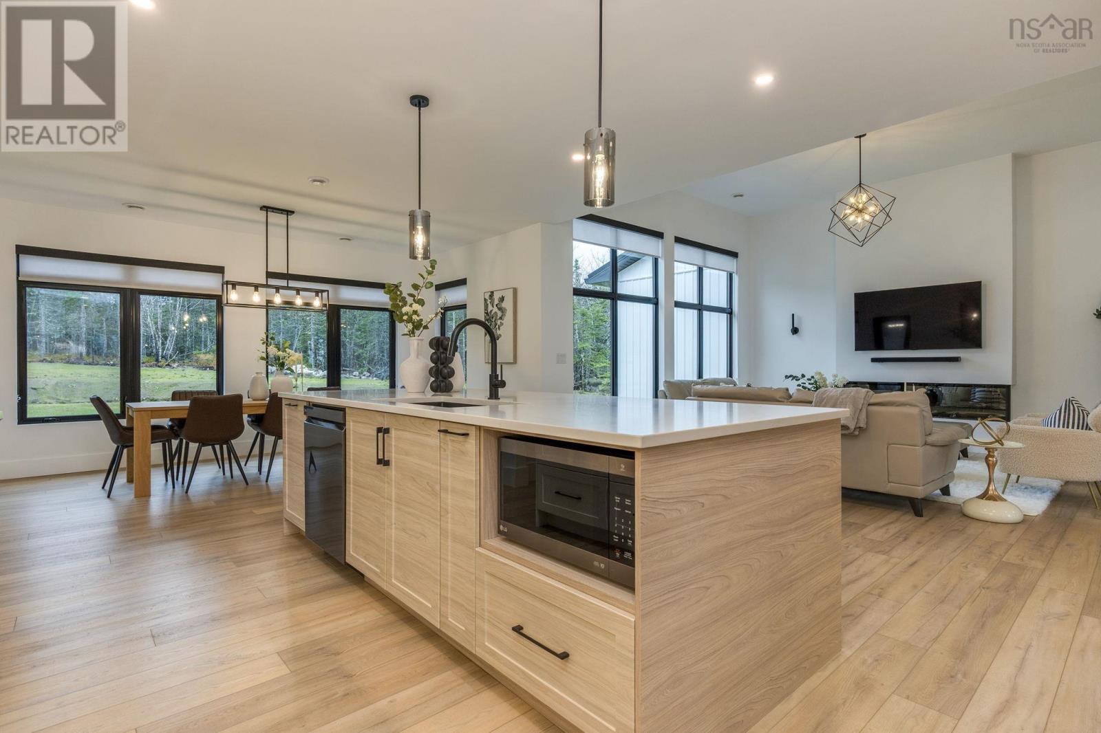 64 Shady Vista Drive, Hatchet Lake, Nova Scotia  B3T 1V4 - Photo 9 - 202528560