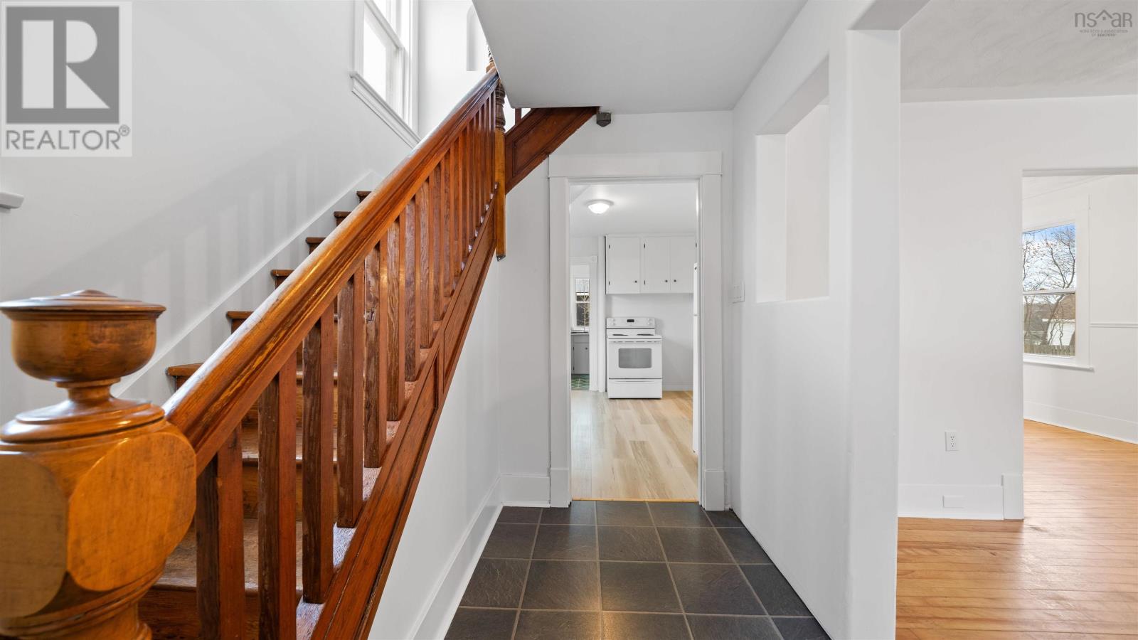 515 Pleasant Street, New Glasgow, Nova Scotia  B2H 3A1 - Photo 3 - 202528630