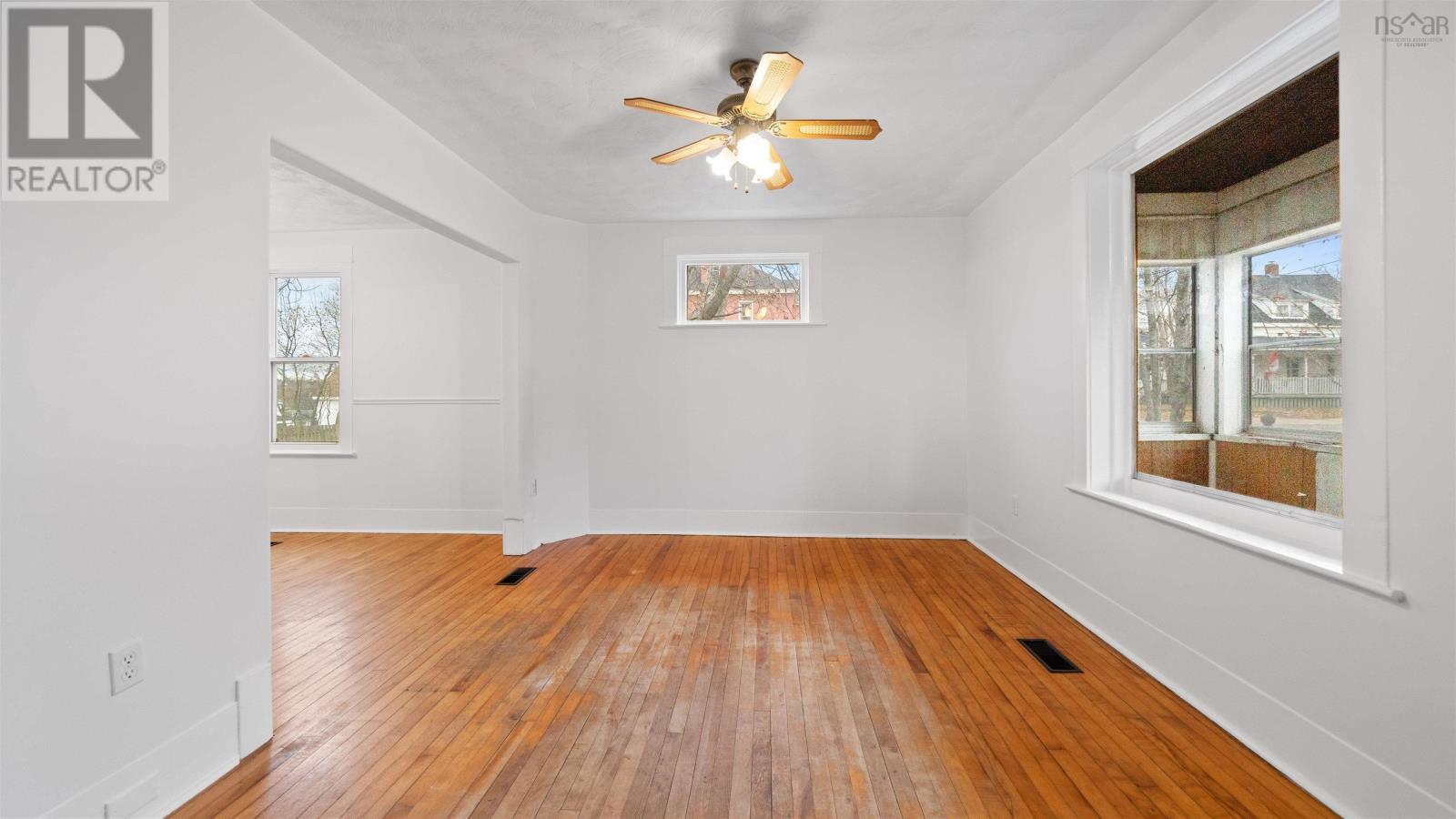 515 Pleasant Street, New Glasgow, Nova Scotia  B2H 3A1 - Photo 4 - 202528630