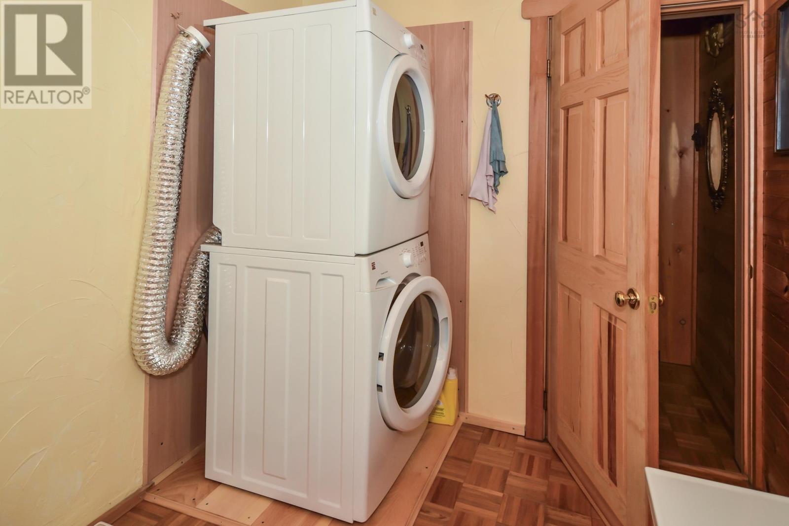 491 Peters Point Road, South Brookfield, Nova Scotia  B0T 1X0 - Photo 10 - 202528665