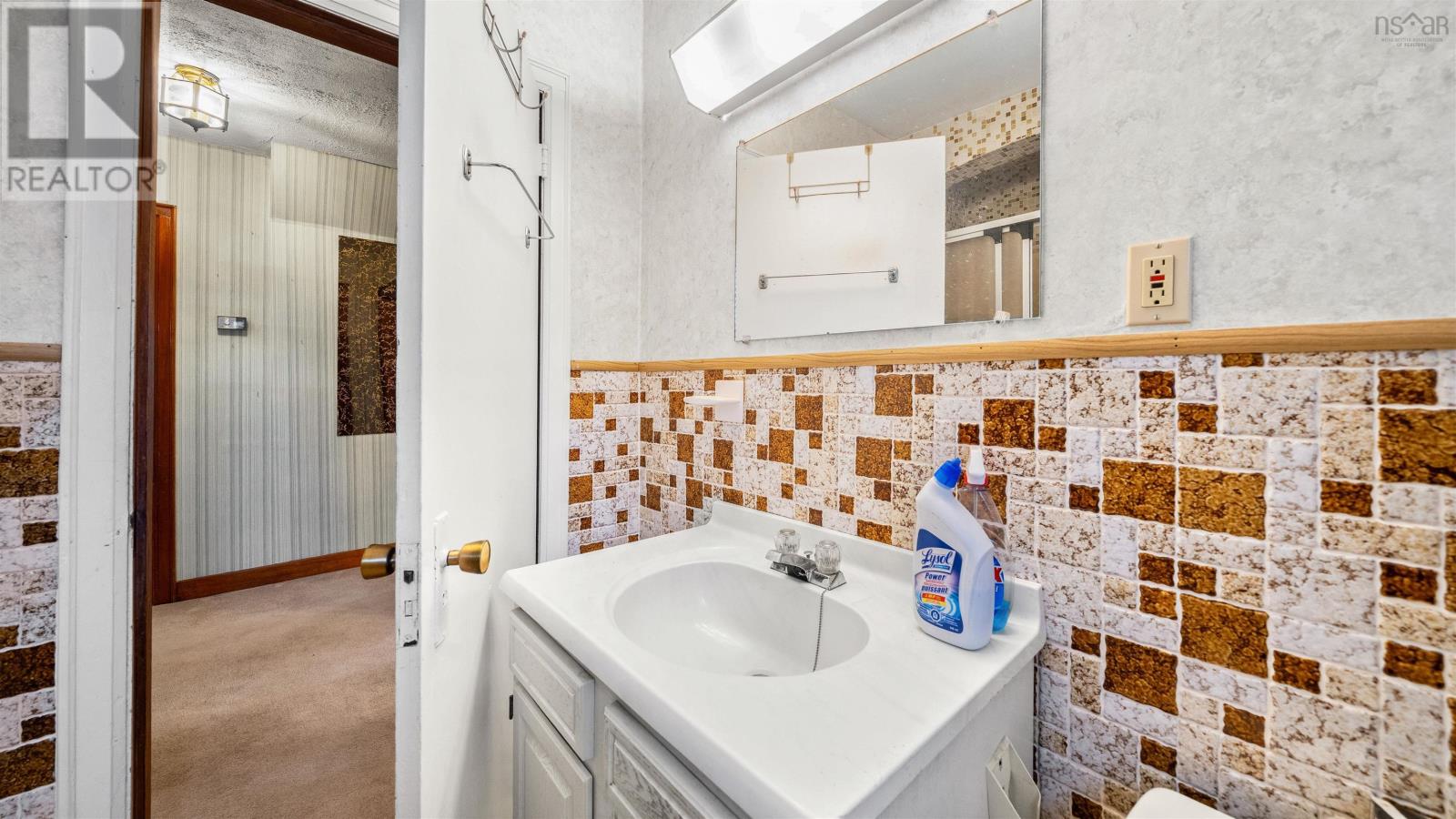 11 Harbour Drive, Dartmouth, Nova Scotia  B2Y 3N8 - Photo 20 - 202528684