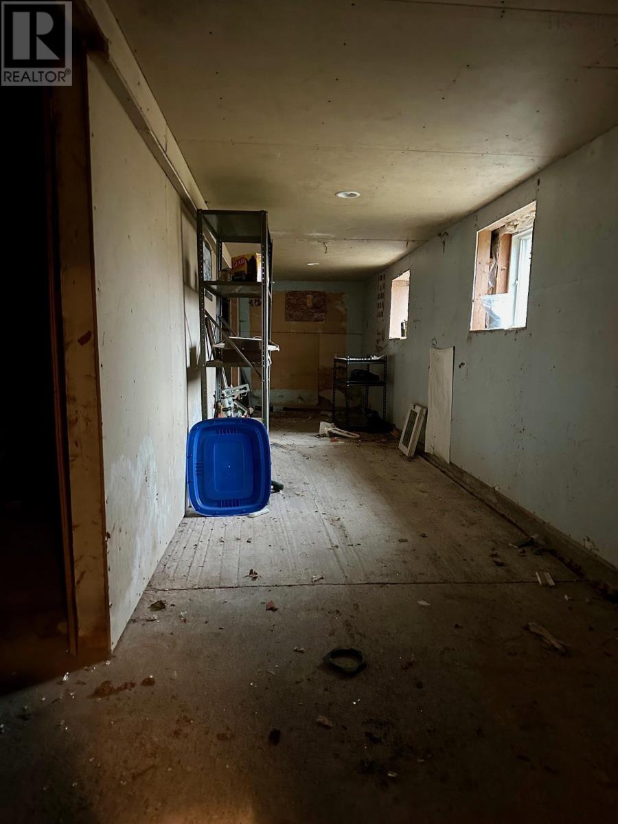 84 Chambers Road, Brooklyn, Nova Scotia  B0N 2A0 - Photo 12 - 202528692