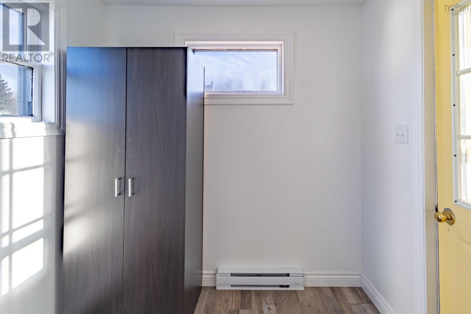 157 Lake Road, Glace Bay, Nova Scotia  B1A 2G8 - Photo 17 - 202528735