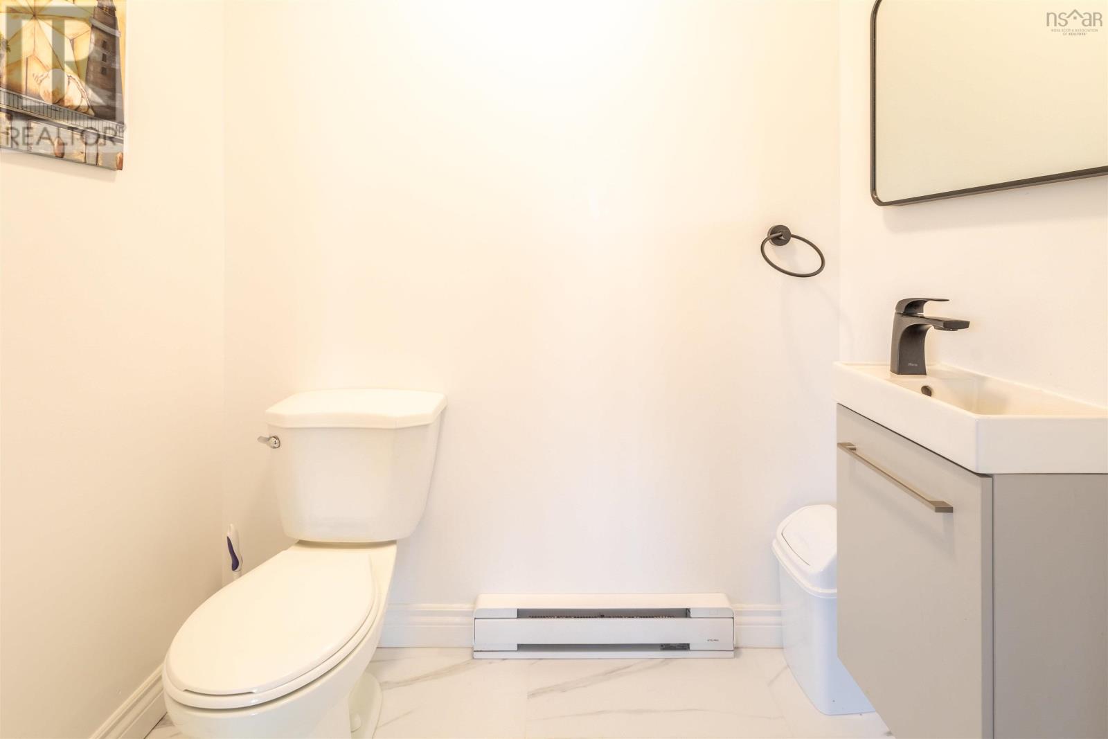 157 Lake Road, Glace Bay, Nova Scotia  B1A 2G8 - Photo 33 - 202528735