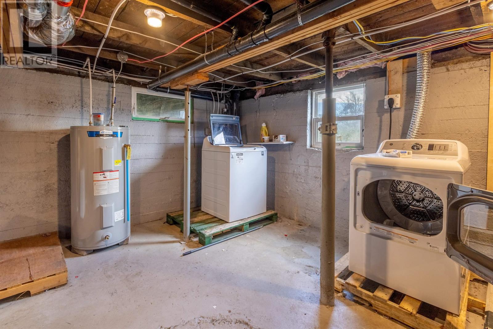 157 Lake Road, Glace Bay, Nova Scotia  B1A 2G8 - Photo 36 - 202528735