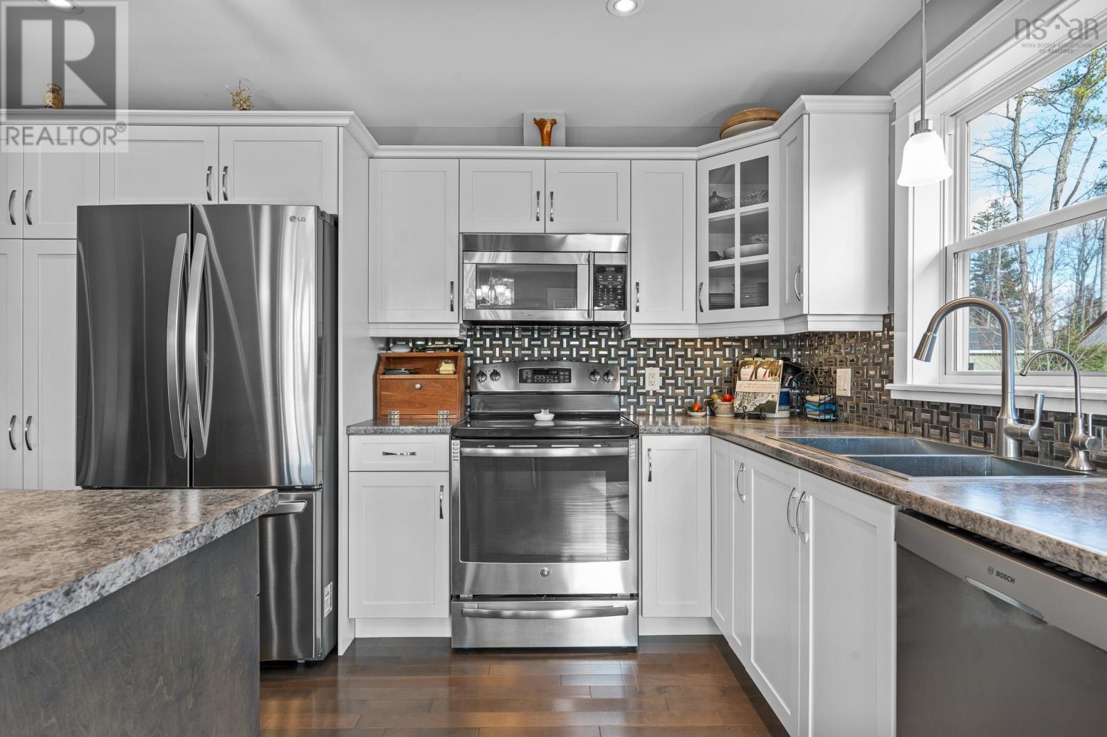 416 Crooked Stick Pass, Beaver Bank, Nova Scotia  B4G 0B8 - Photo 10 - 202528743