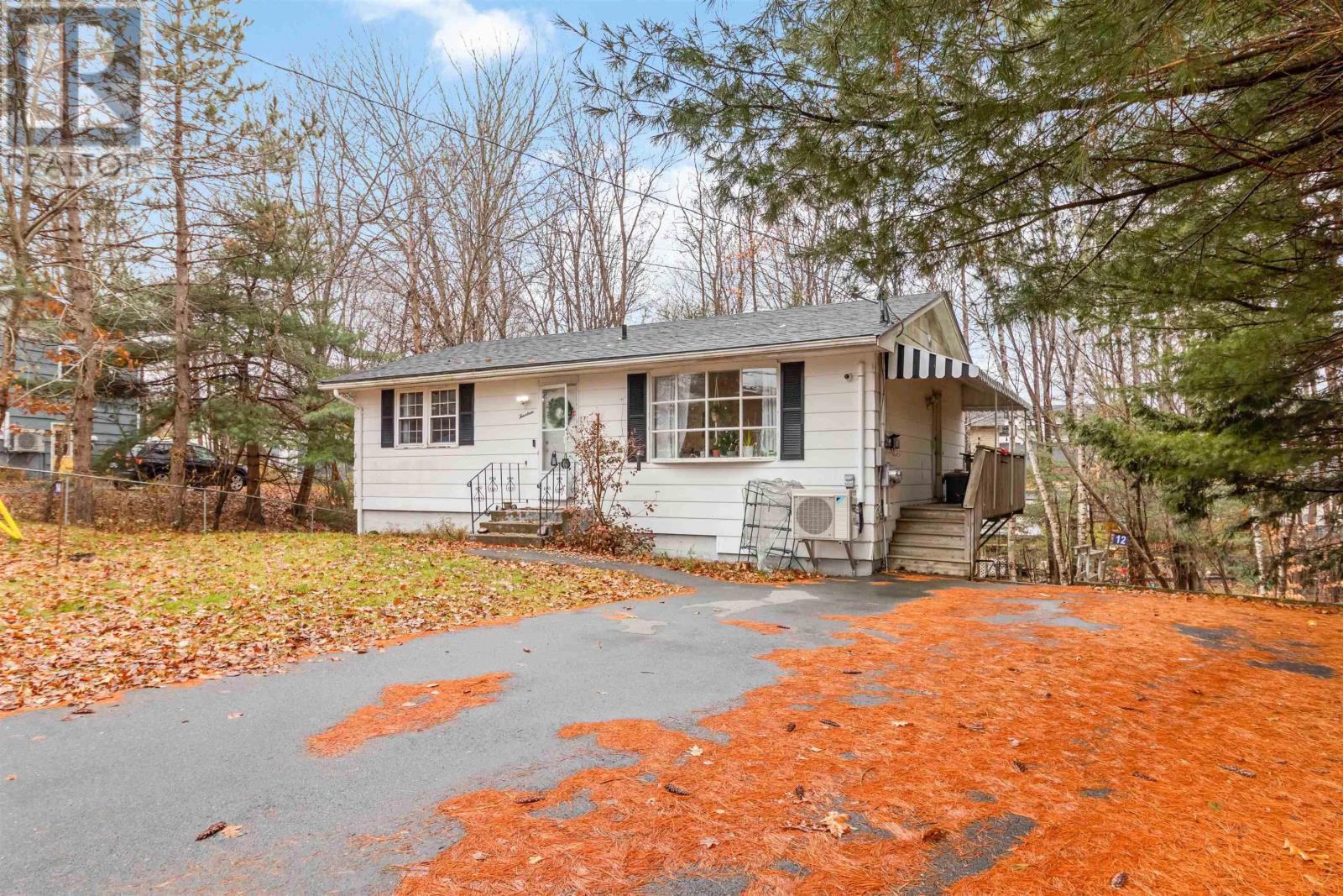 14 DUBLIN Avenue, bridgewater, Nova Scotia