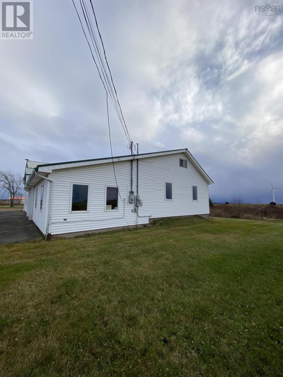21397 Highway 2, Fort Lawrence, Nova Scotia  B4H 3Y5 - Photo 8 - 202528797