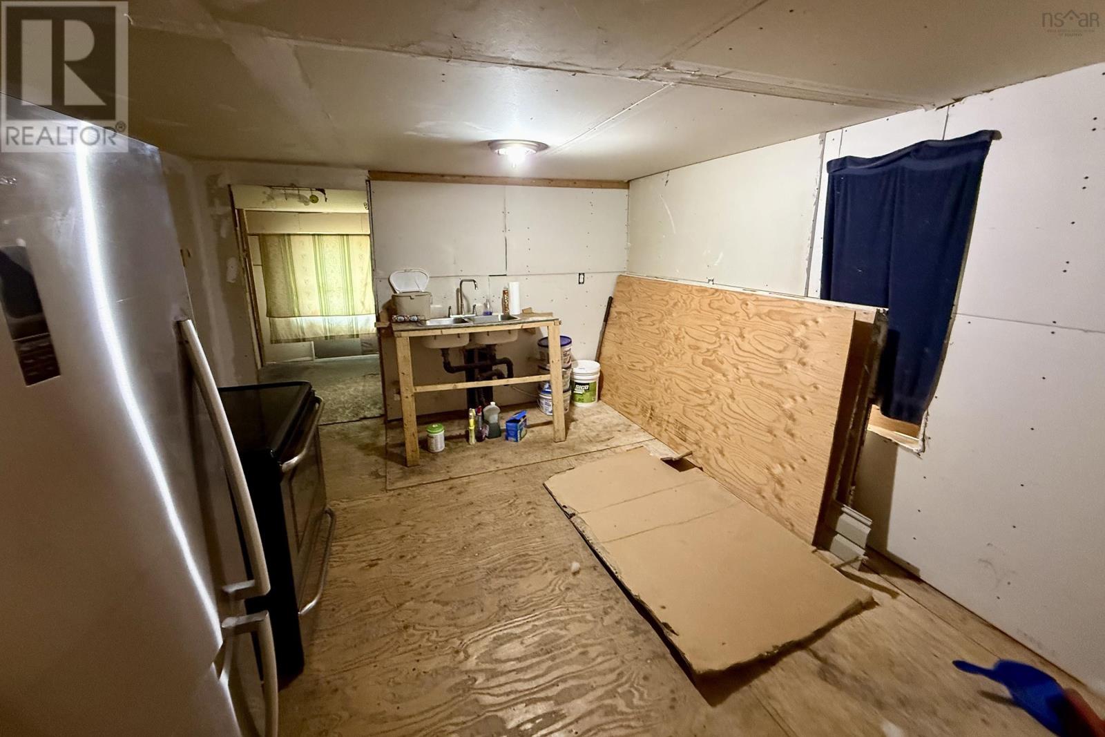 9 Victor Avenue, Amherst, Nova Scotia  B4H 2L3 - Photo 12 - 202528861