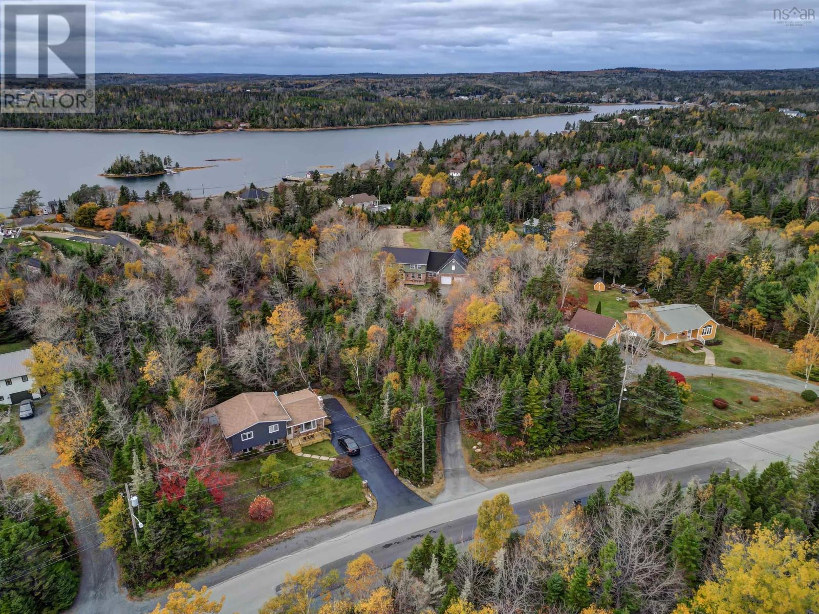 18 Mahar Drive, Shad Bay, Nova Scotia  B3T 2B6 - Photo 12 - 202528870