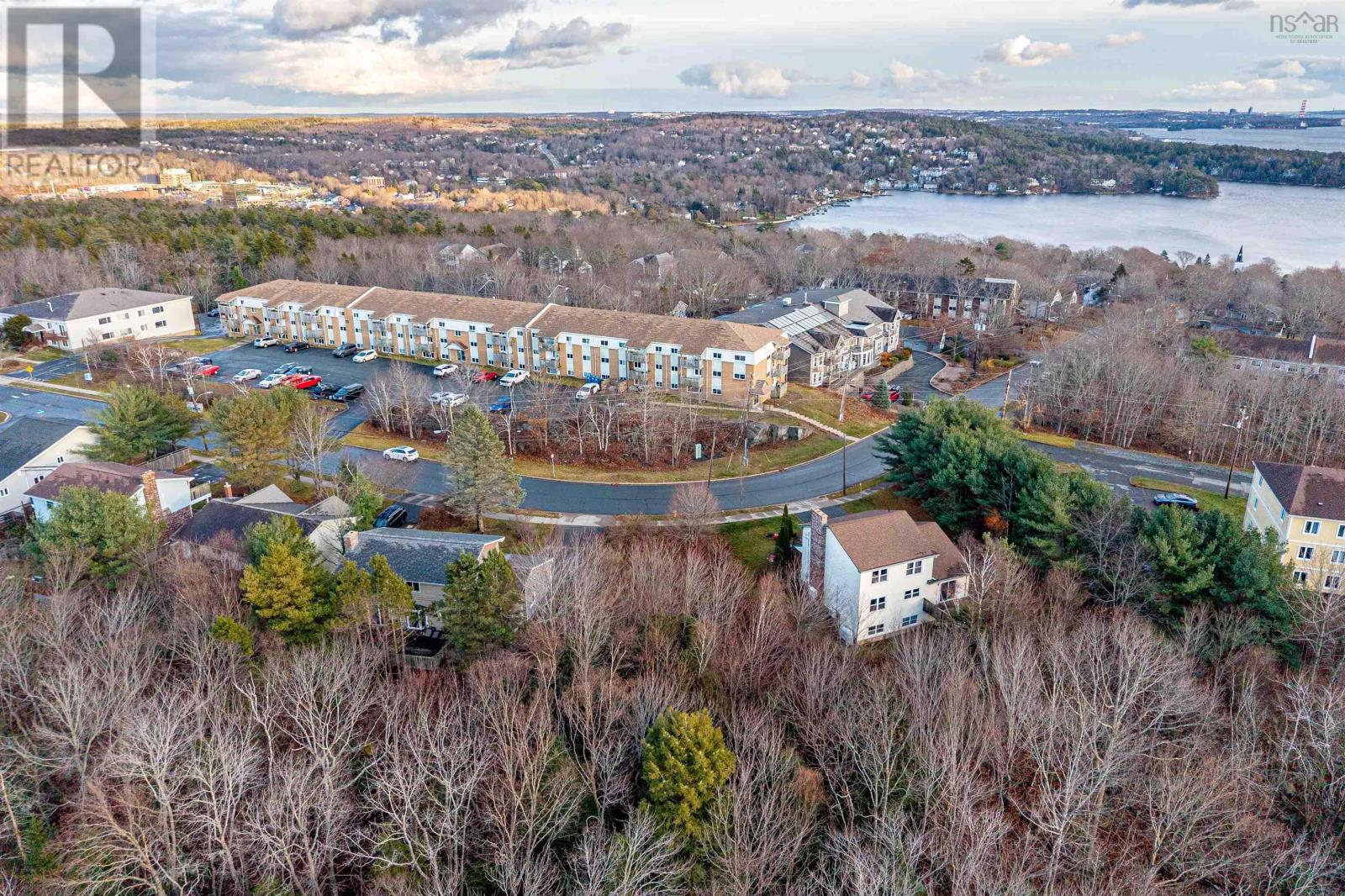 182 Rutledge Street, Bedford, Nova Scotia  B4A 1X8 - Photo 6 - 202528879