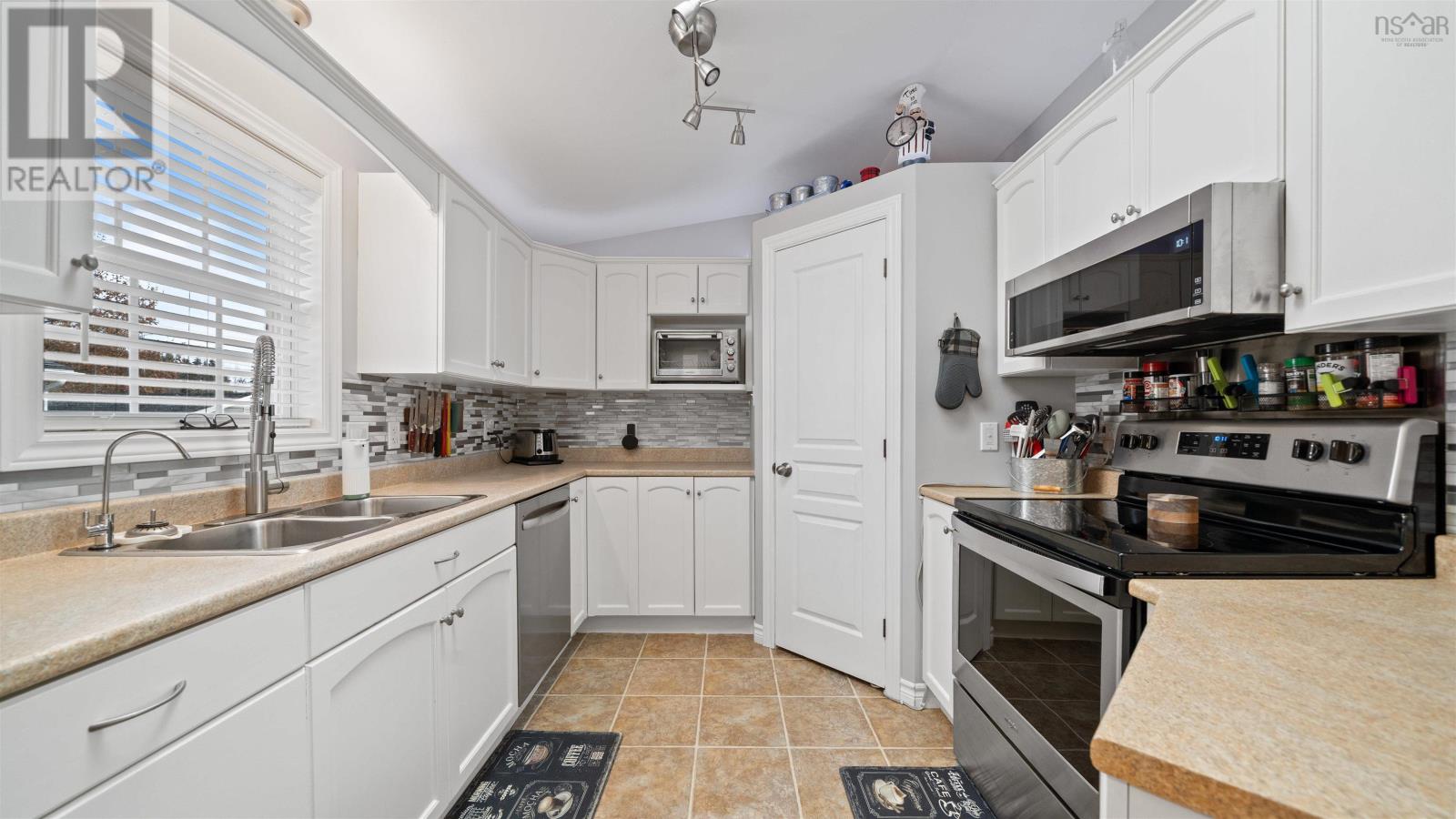 9 Merriweather Crescent, Garlands Crossing, Nova Scotia  B0N 2T0 - Photo 8 - 202528937