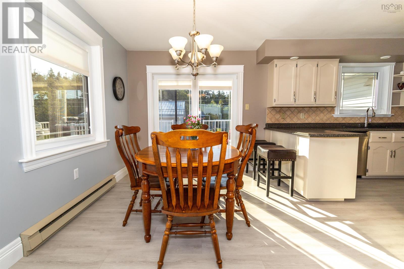 8472 West Bay Road, Sampsonville, Nova Scotia  B0E 3B0 - Photo 6 - 202529020