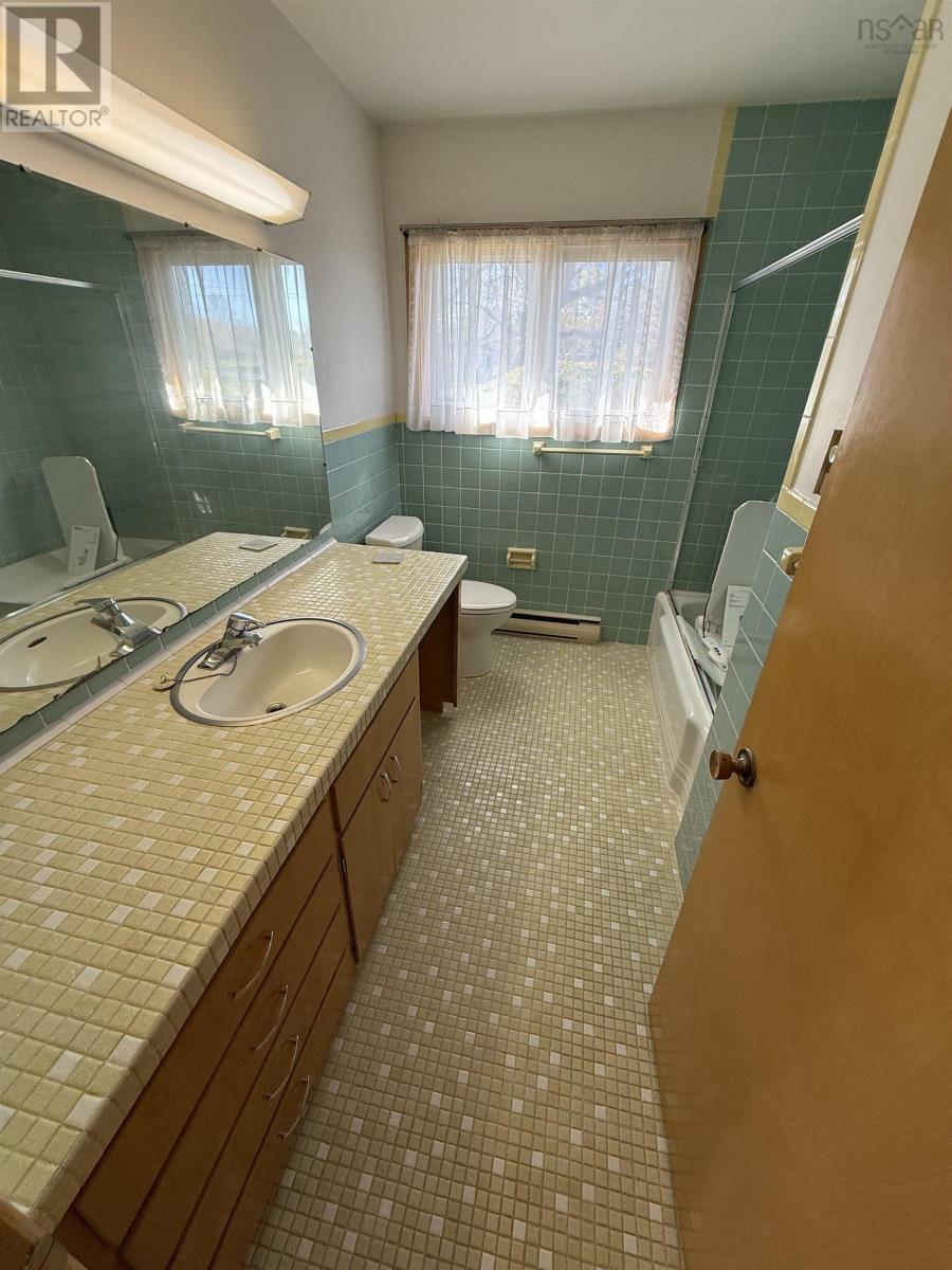 42 Montague Row, Digby, Nova Scotia  B0V 1A0 - Photo 32 - 202529027