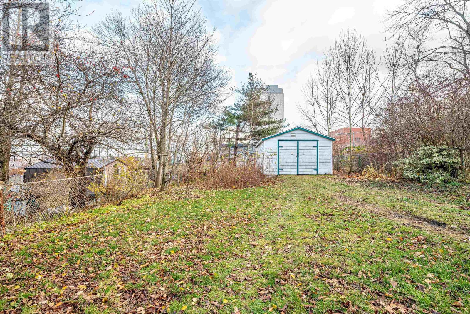 5240 Russell Street, Halifax, Nova Scotia  B3K 1W6 - Photo 17 - 202529034