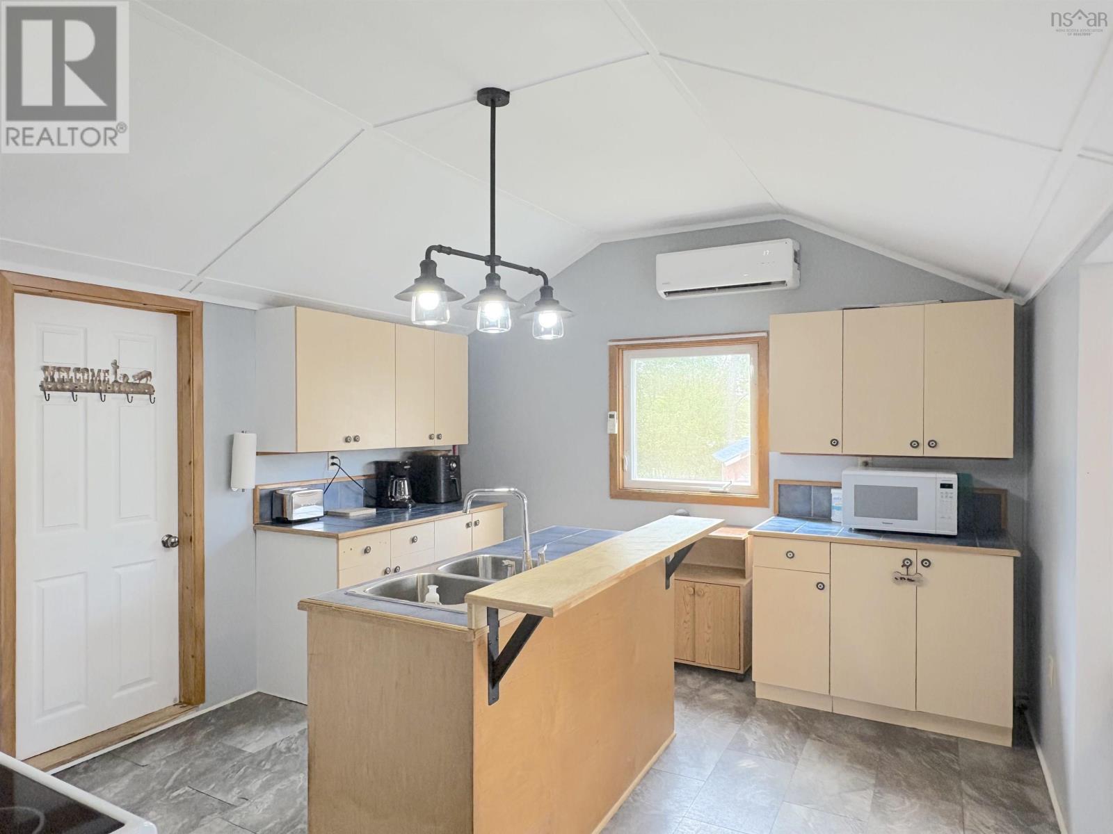 9431 Upper Clyde Road, Welshtown, Nova Scotia  B0T 1W0 - Photo 4 - 202529042