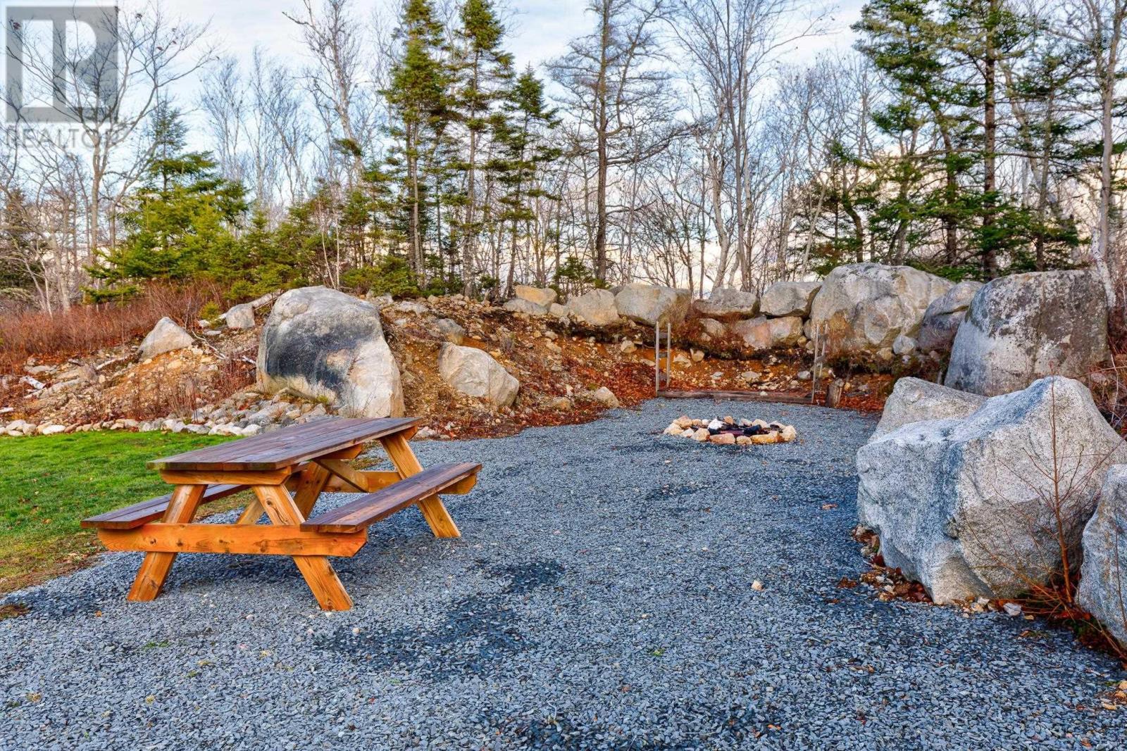 4566 St Margarets Bay Road, Lewis Lake, Nova Scotia  B3Z 1C4 - Photo 15 - 202529047