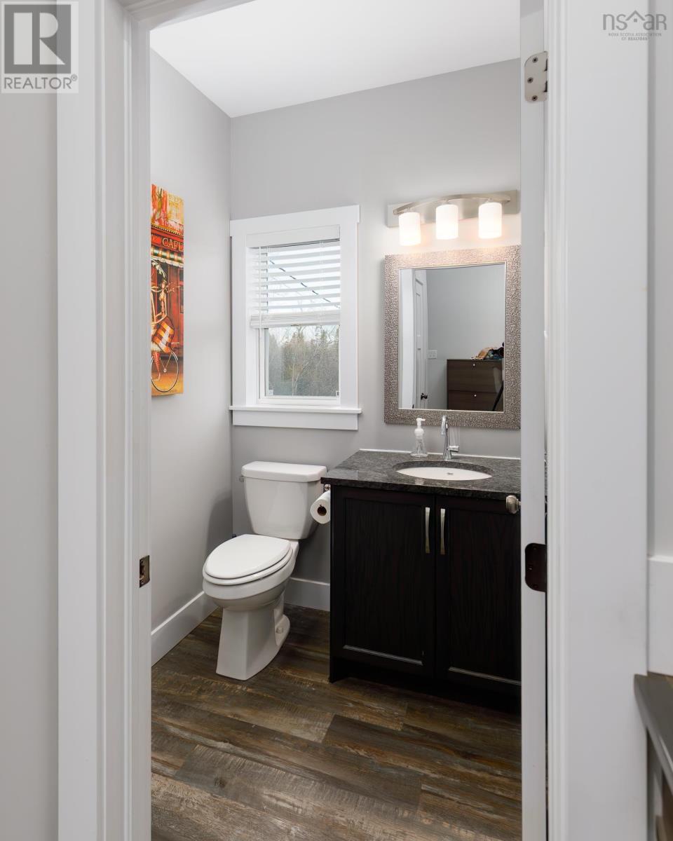 4566 St Margarets Bay Road, Lewis Lake, Nova Scotia  B3Z 1C4 - Photo 20 - 202529047