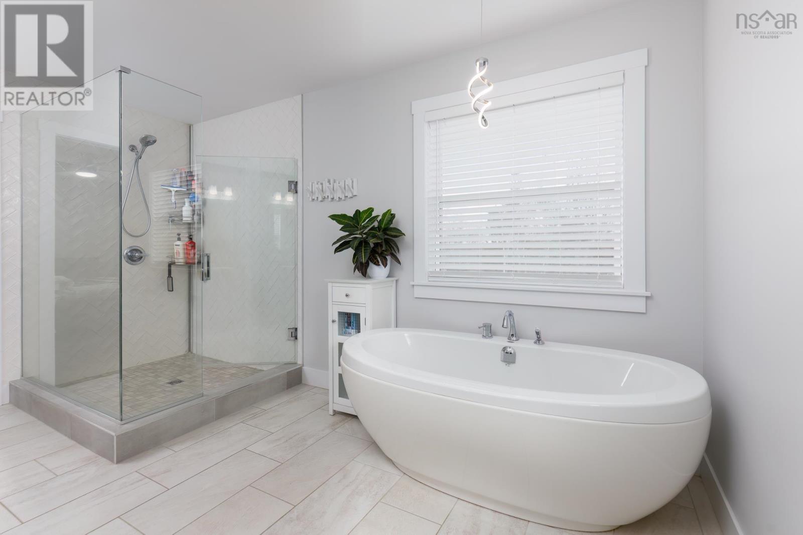 4566 St Margarets Bay Road, Lewis Lake, Nova Scotia  B3Z 1C4 - Photo 27 - 202529047