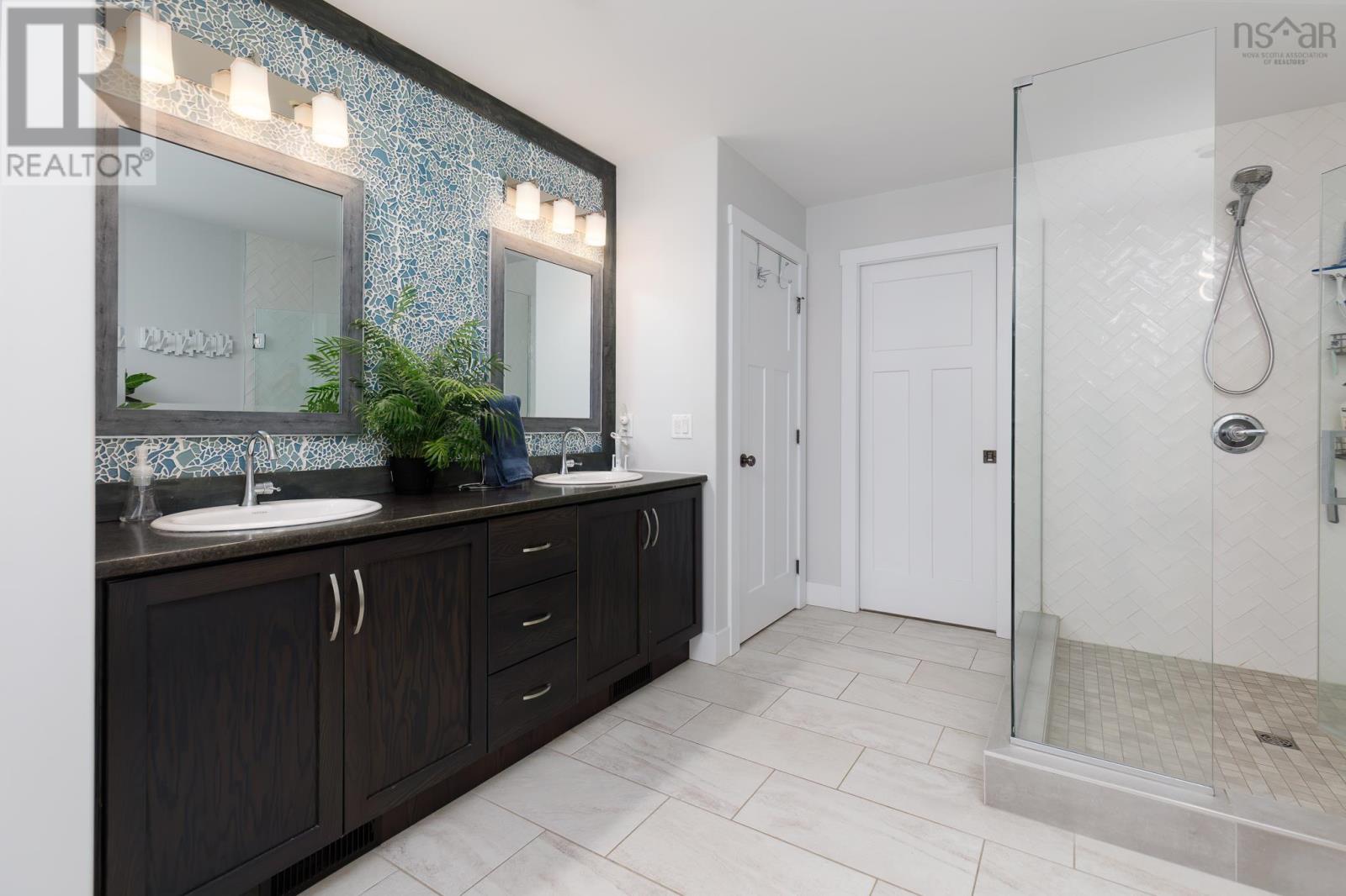 4566 St Margarets Bay Road, Lewis Lake, Nova Scotia  B3Z 1C4 - Photo 28 - 202529047