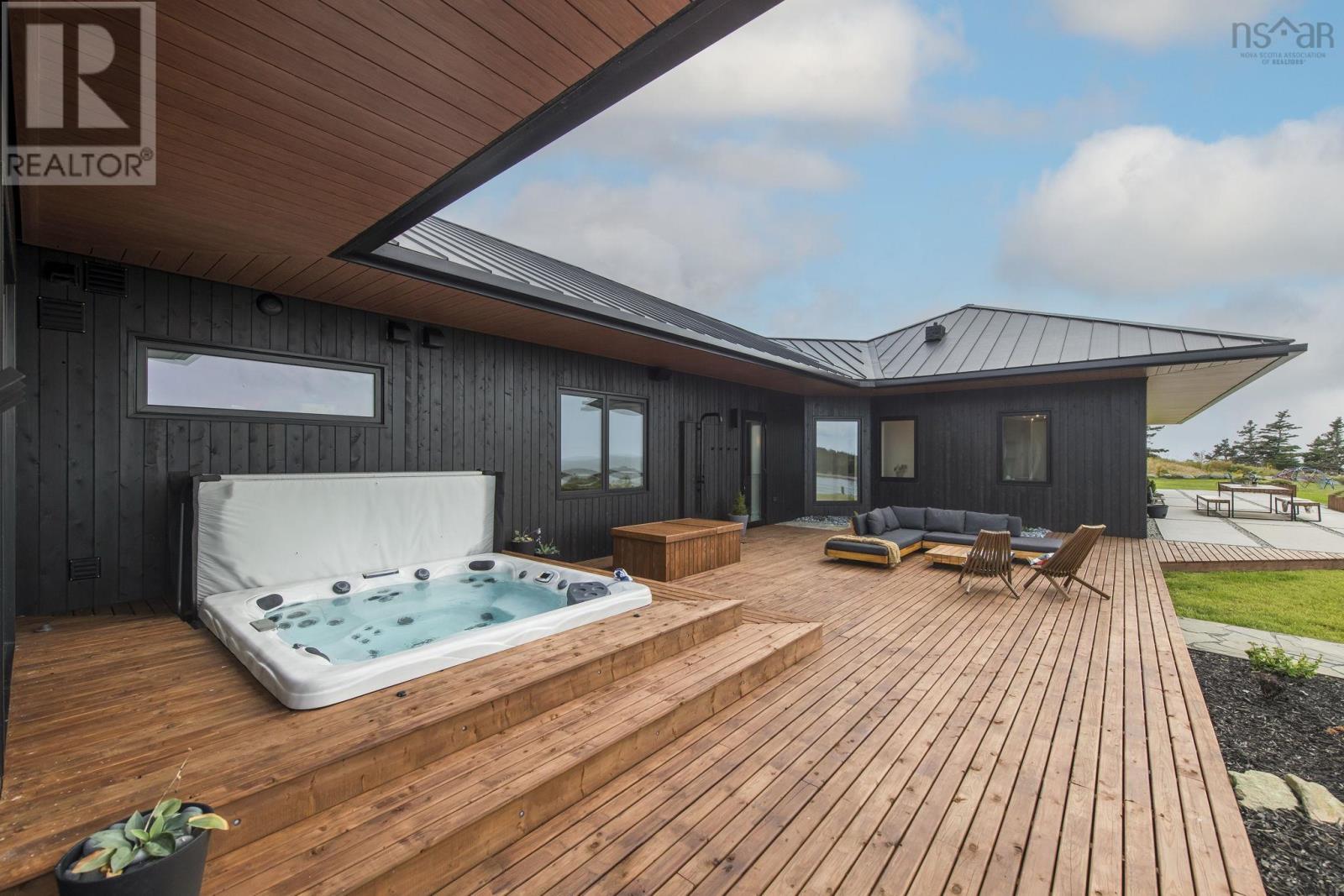 1766 Highway 304, Cape Forchu, Nova Scotia  B5A 5G7 - Photo 38 - 202529051