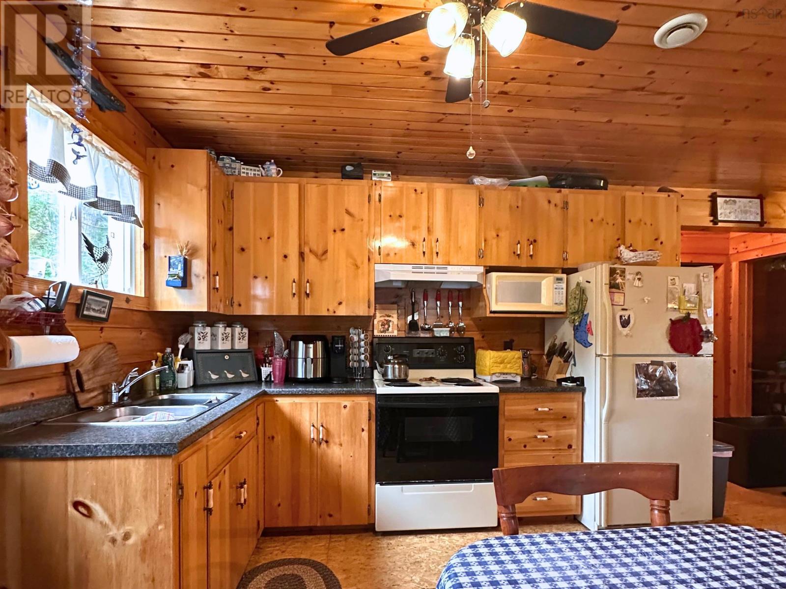 256 Dean Lake Road, Westfield, Nova Scotia  B0T 1B0 - Photo 12 - 202529078