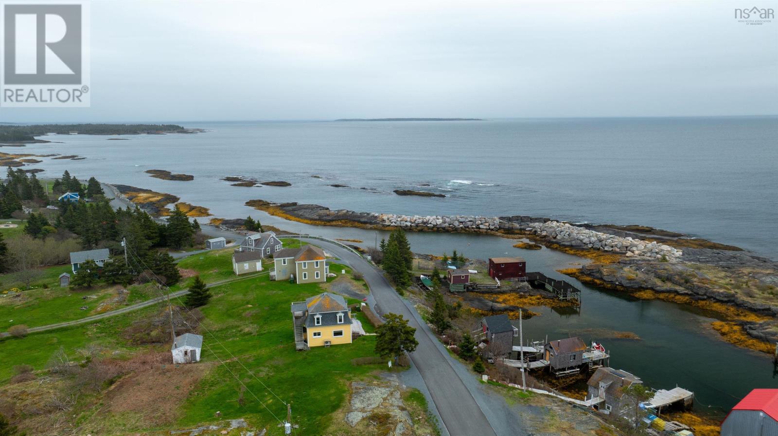 125 The Point Road, Blue Rocks, Nova Scotia  B0J 2C0 - Photo 42 - 202529086