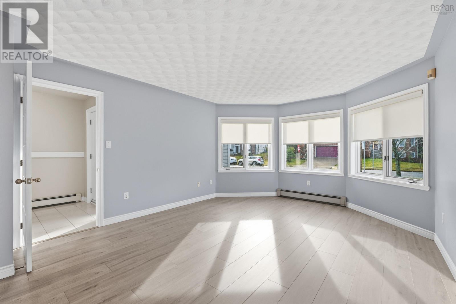 331 Moirs Mill Road, Bedford, Nova Scotia  B4A 3Y3 - Photo 4 - 202529092