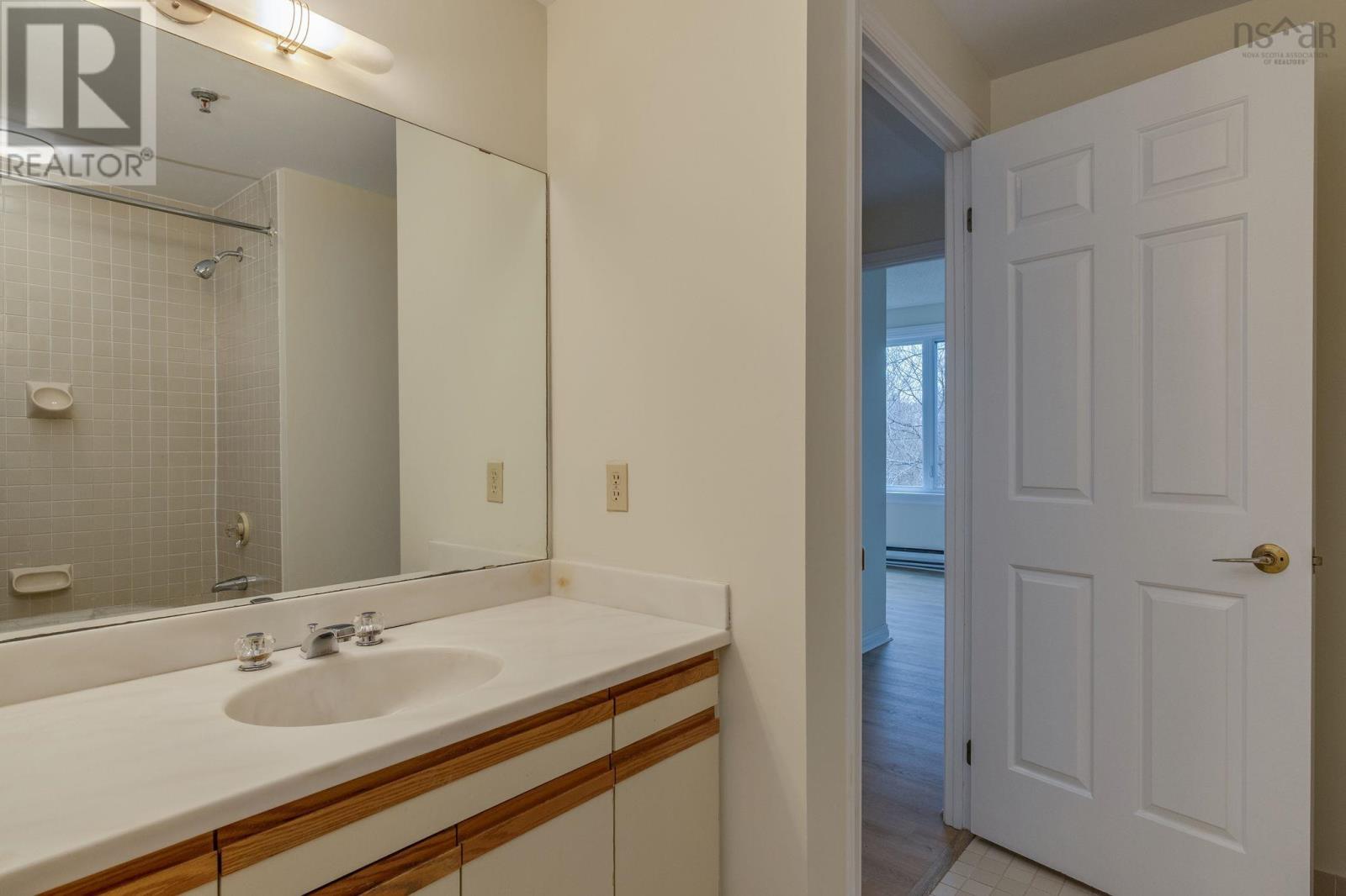 110 1350 Oxford Street, Halifax, Nova Scotia  B3H 3Y8 - Photo 20 - 202529111