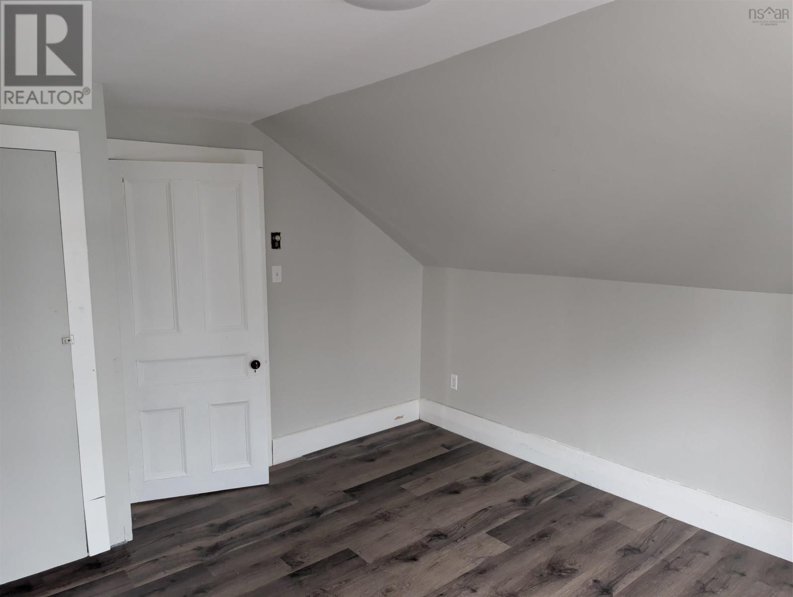 52 Queen Street, Truro, Nova Scotia  B2N 2B1 - Photo 13 - 202529135