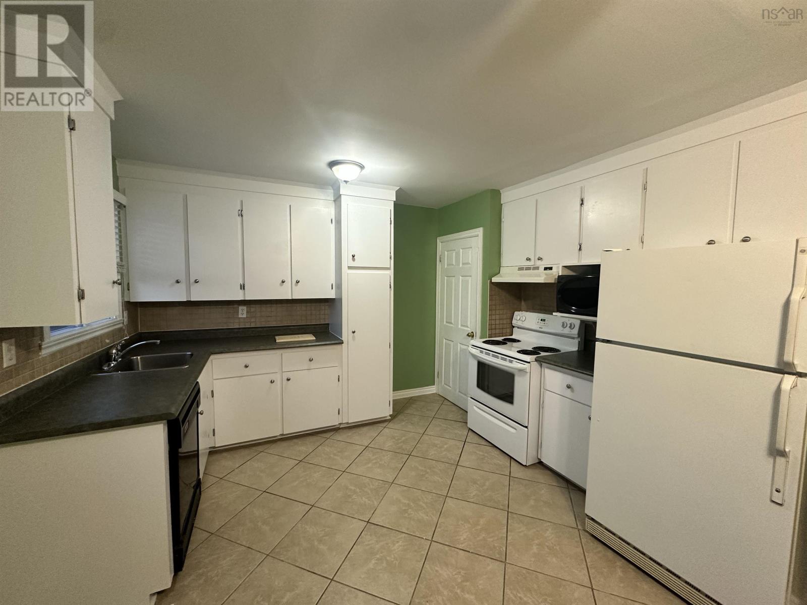 123b Adelaide Avenue, Halifax, Nova Scotia  B3N 2P1 - Photo 9 - 202529136