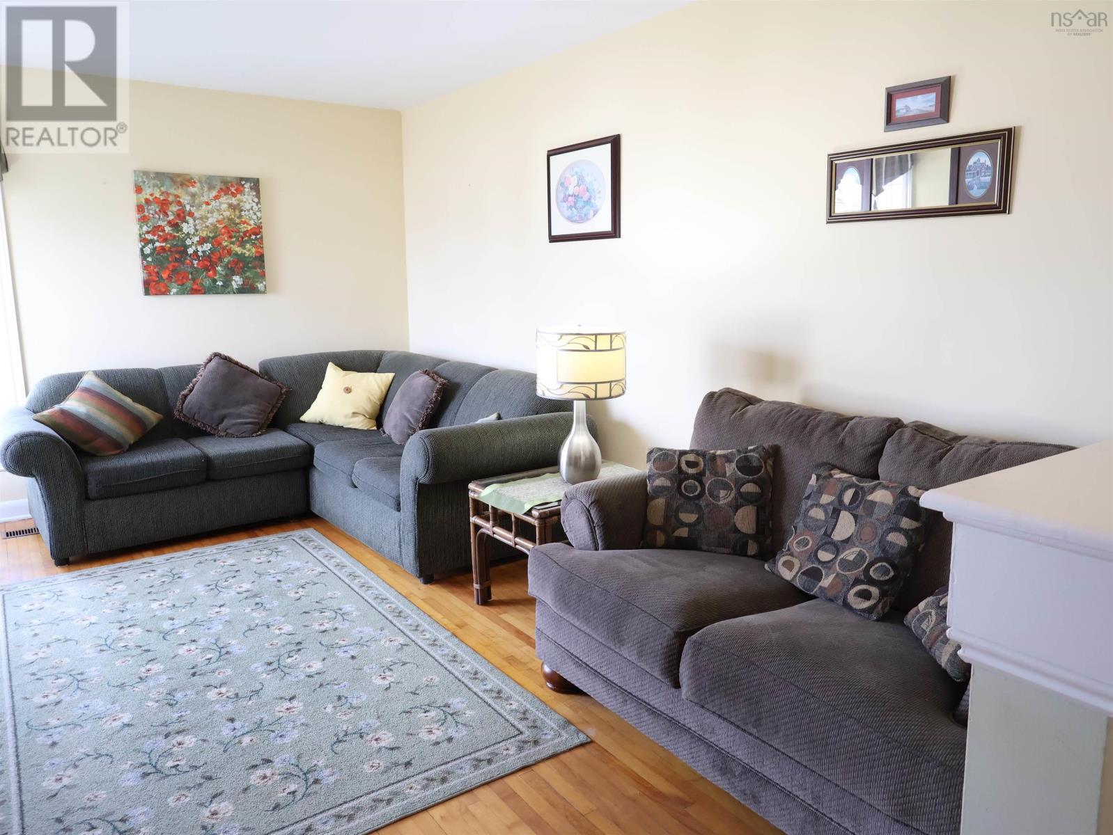 30 Harold Street, Sydney, Nova Scotia  B1P 3L9 - Photo 5 - 202529139