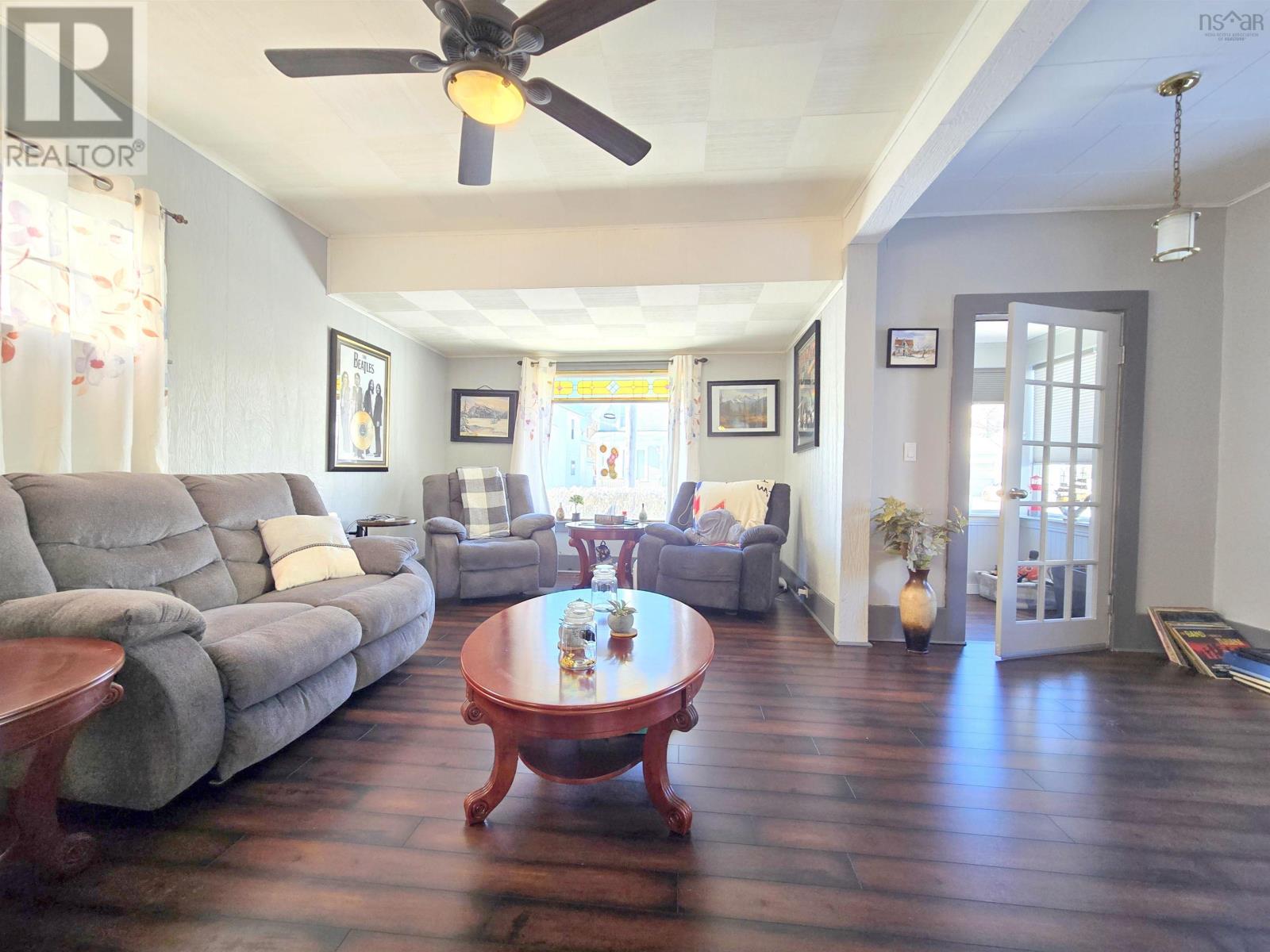 13 Belmont Street, Amherst, Nova Scotia  B4H 2E3 - Photo 23 - 202529174