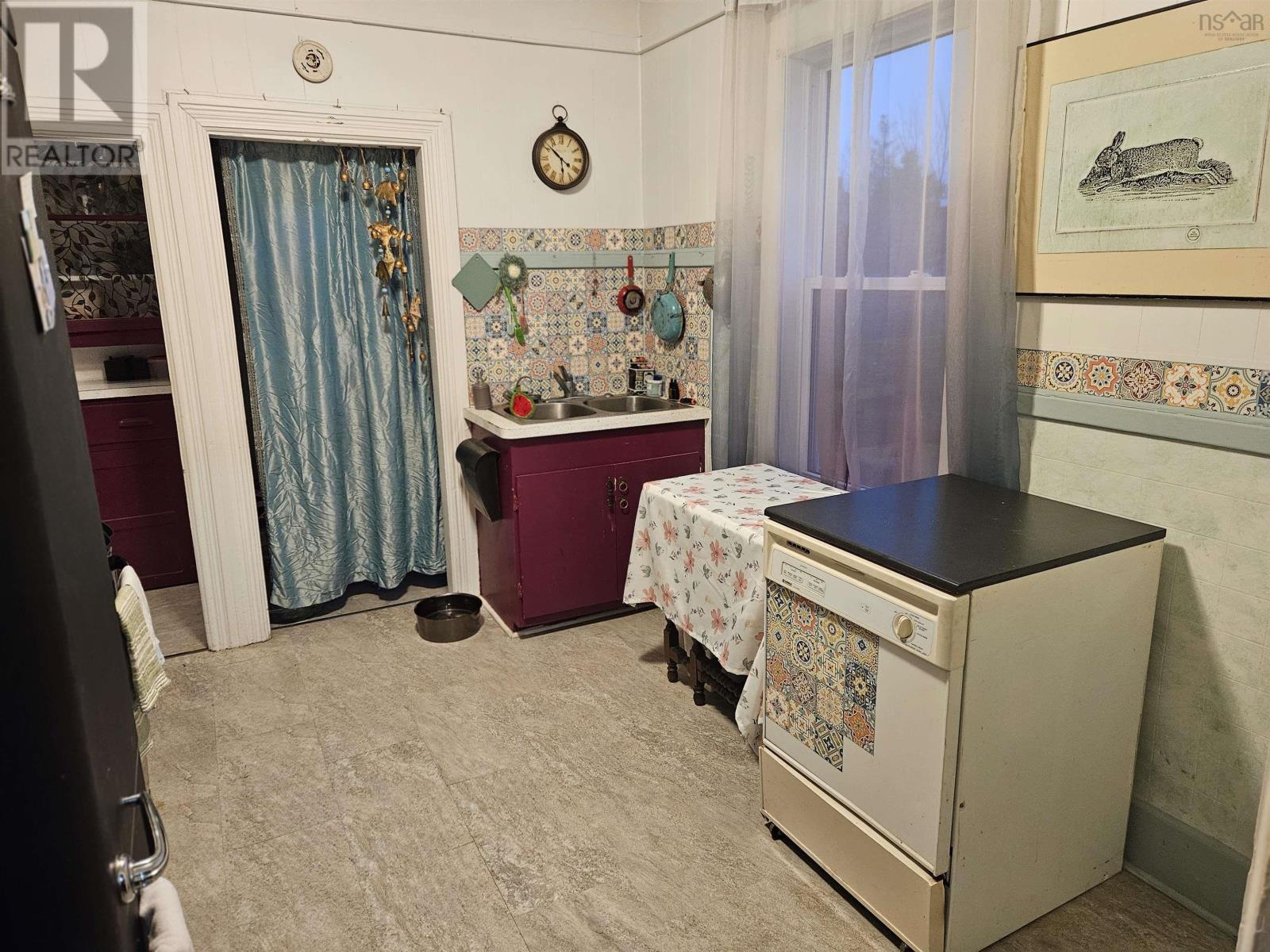 53 East Street, Sydney, Nova Scotia  B1N 1S7 - Photo 8 - 202529288