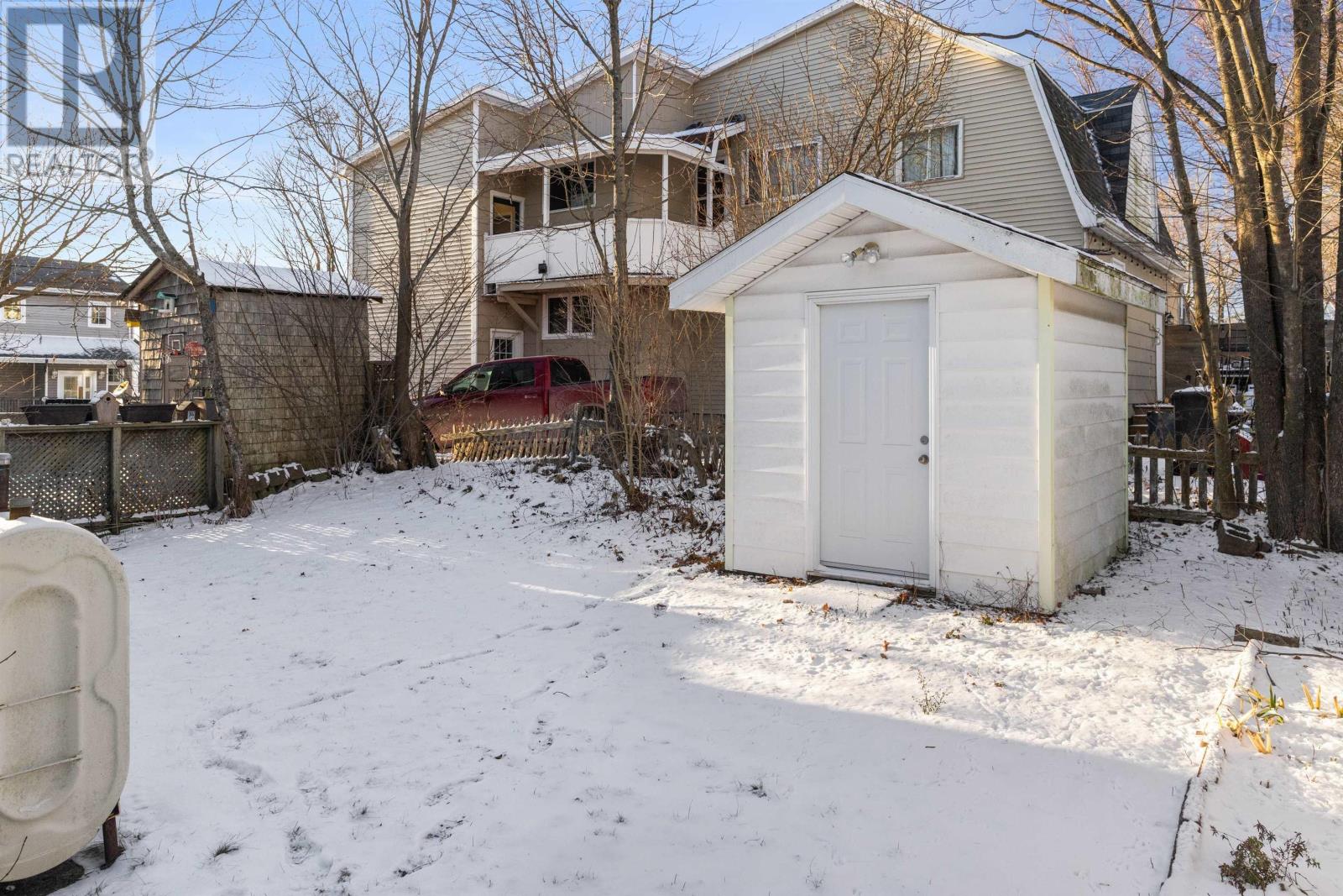 5915 Hillside Avenue, Halifax Peninsula, Nova Scotia  B3K 2S6 - Photo 2 - 202529317