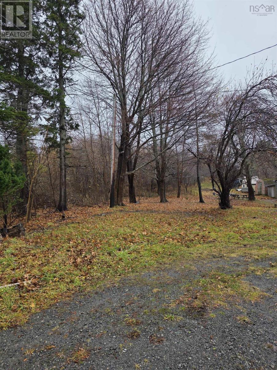 2345 Highway 239 Highway, Point Edward, Nova Scotia  B2A 4R3 - Photo 4 - 202529324